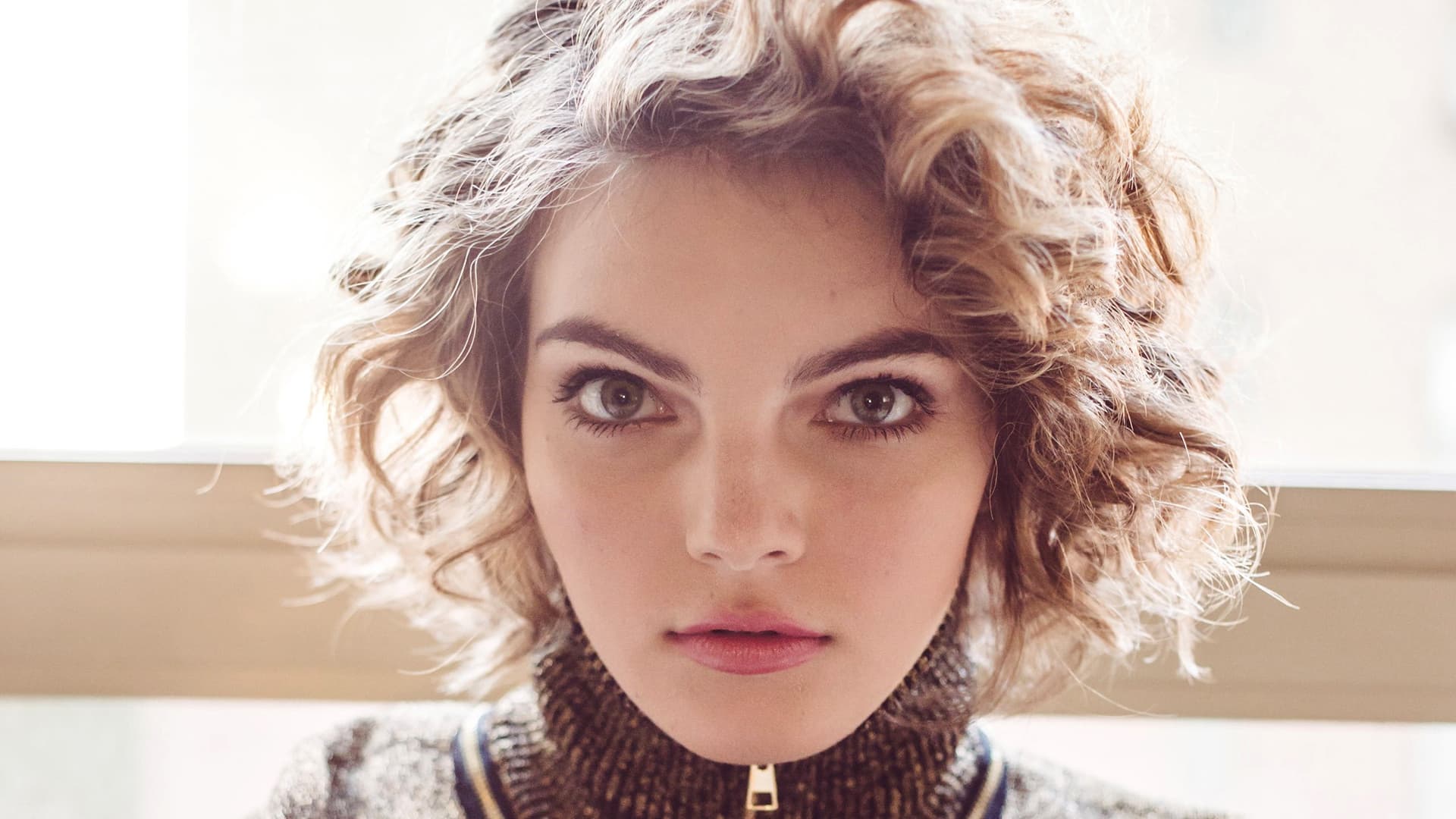 1920x1080 Camren Bicondova Face Wallpaper 58555 1920x1080px