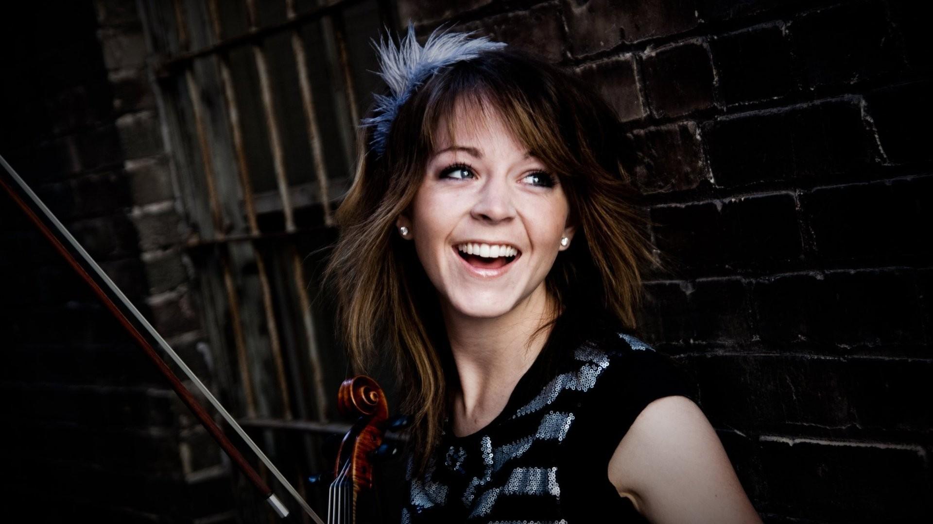 1920x1080 Beautiful Lindsey Stirling Wallpaper