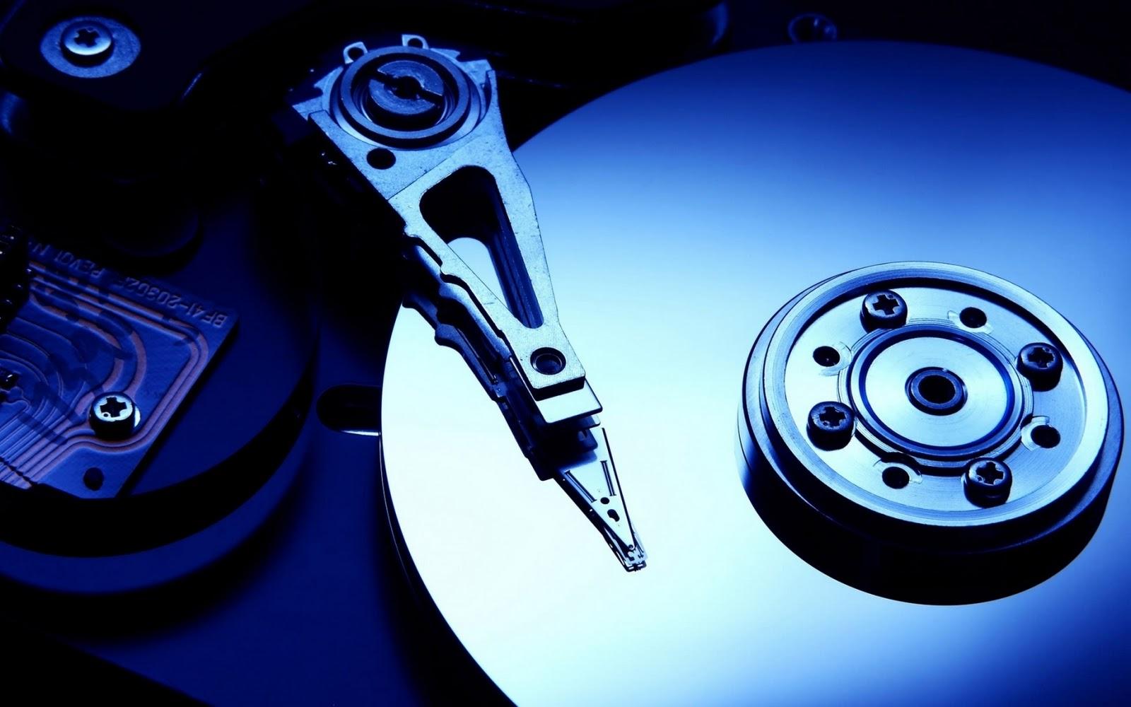1600x1000 Hard Drive Wallpaper