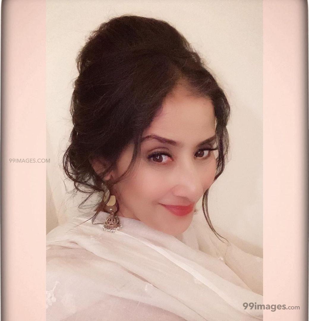 1040x1080 Manisha Koirala Hot Beautiful HD Photo / Wallpaper, WhatsApp DP (1080p) (1040x1080) (2021)