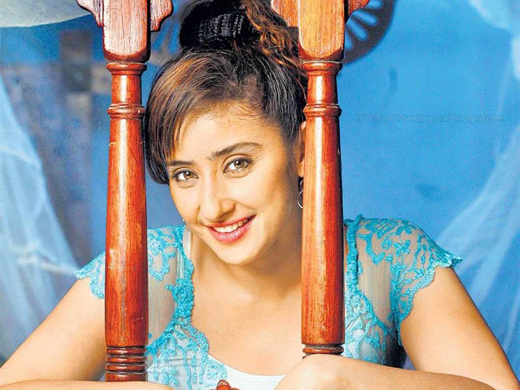 1024x768 Tamil Actress HD Wallpaper FREE Downloads: Manisha Koirala HD Wallpaper