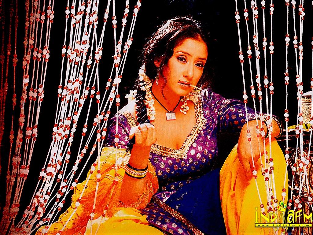 1024x768 Koirala (Female Celebrity Smoking List)