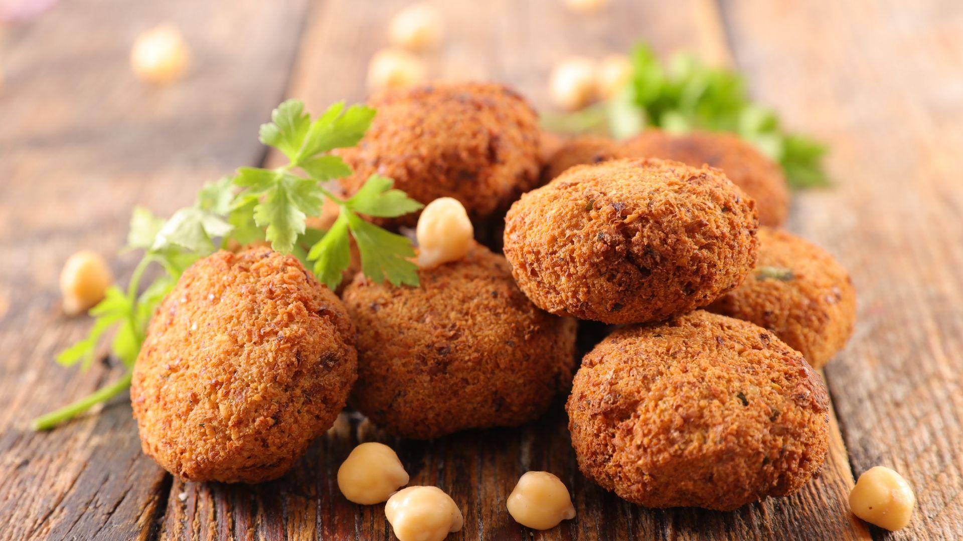 1920x1080 to make falafel and its health benefits