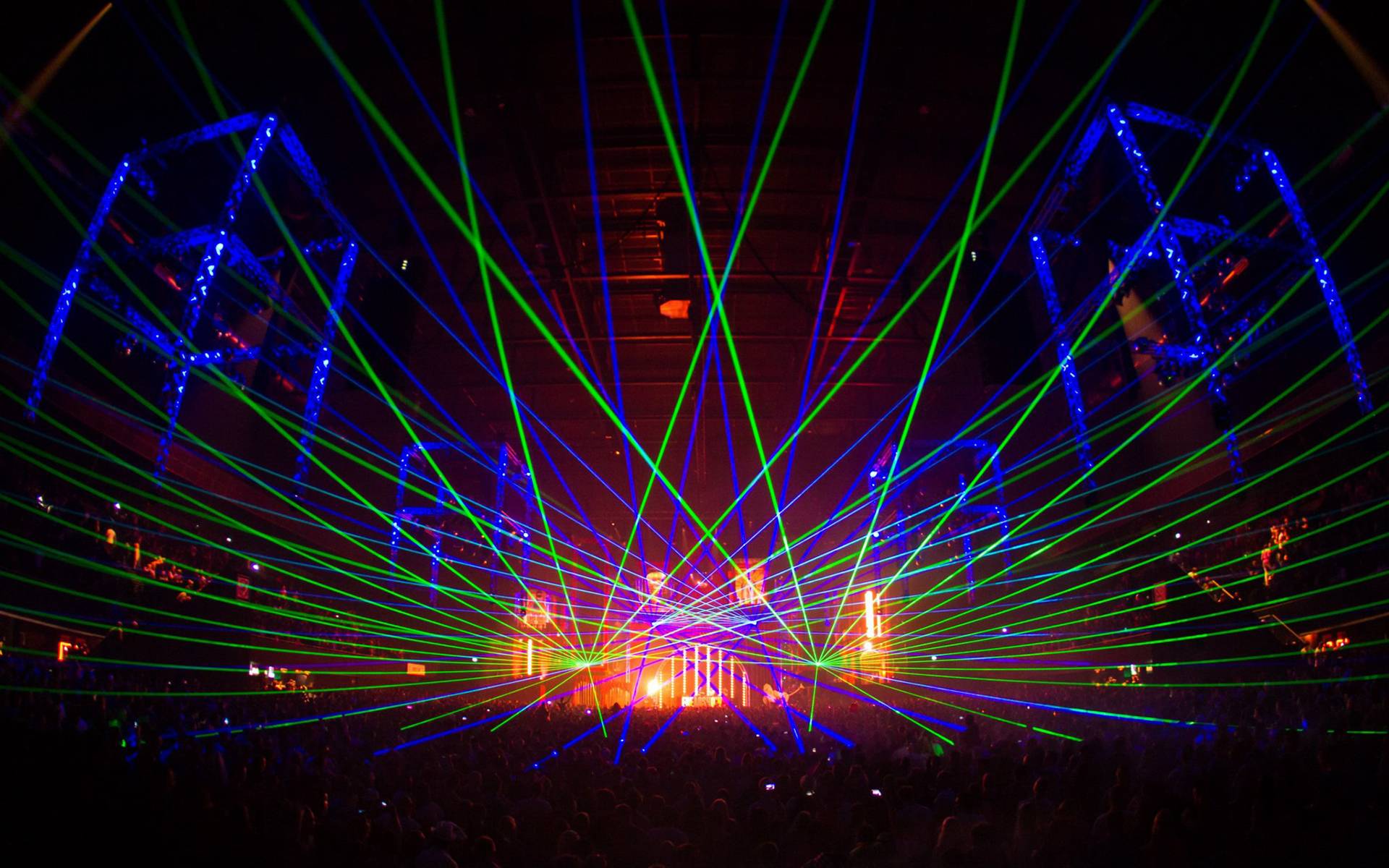 1920x1200 Rave Wallpaper