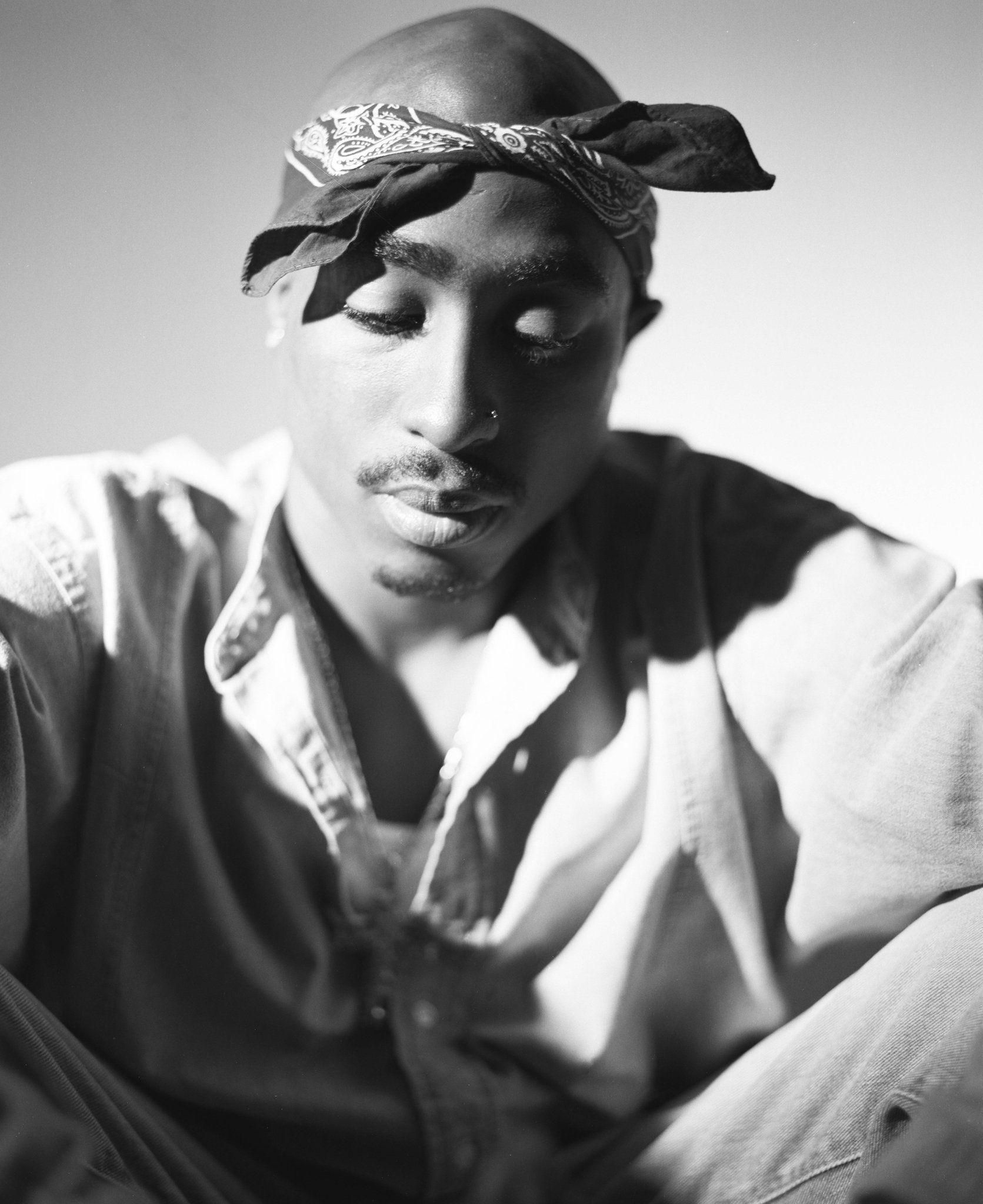 1671x2048 2PAC on Twitter. Tupac picture, Tupac photo, Tupac shakur