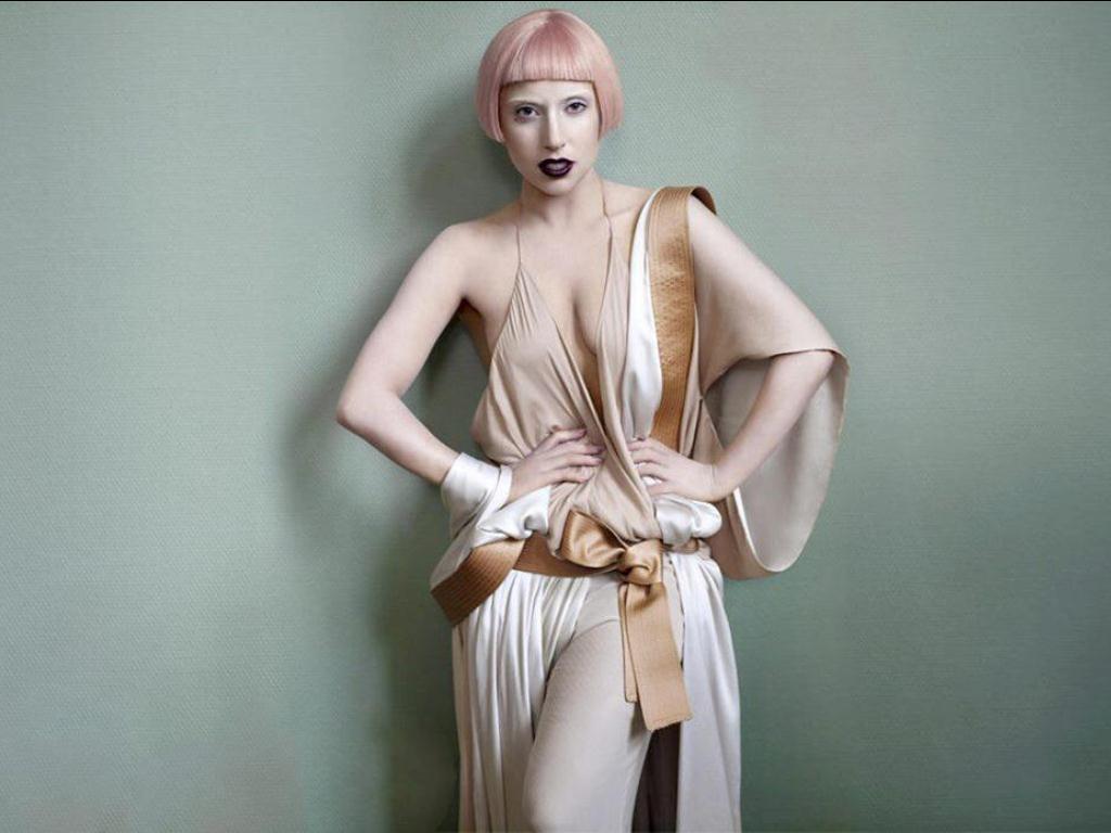 1024x768 Gaga by Mario Testino Gaga : Desktop and mobile wallpaper