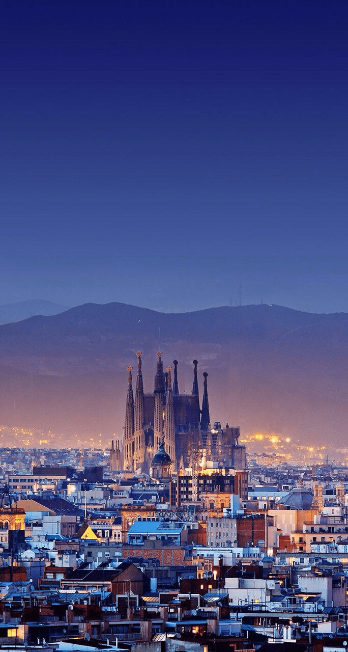 684x1280 kép a We Heart It oldalon. Barcelona spain, Spain travel, Barcelona city