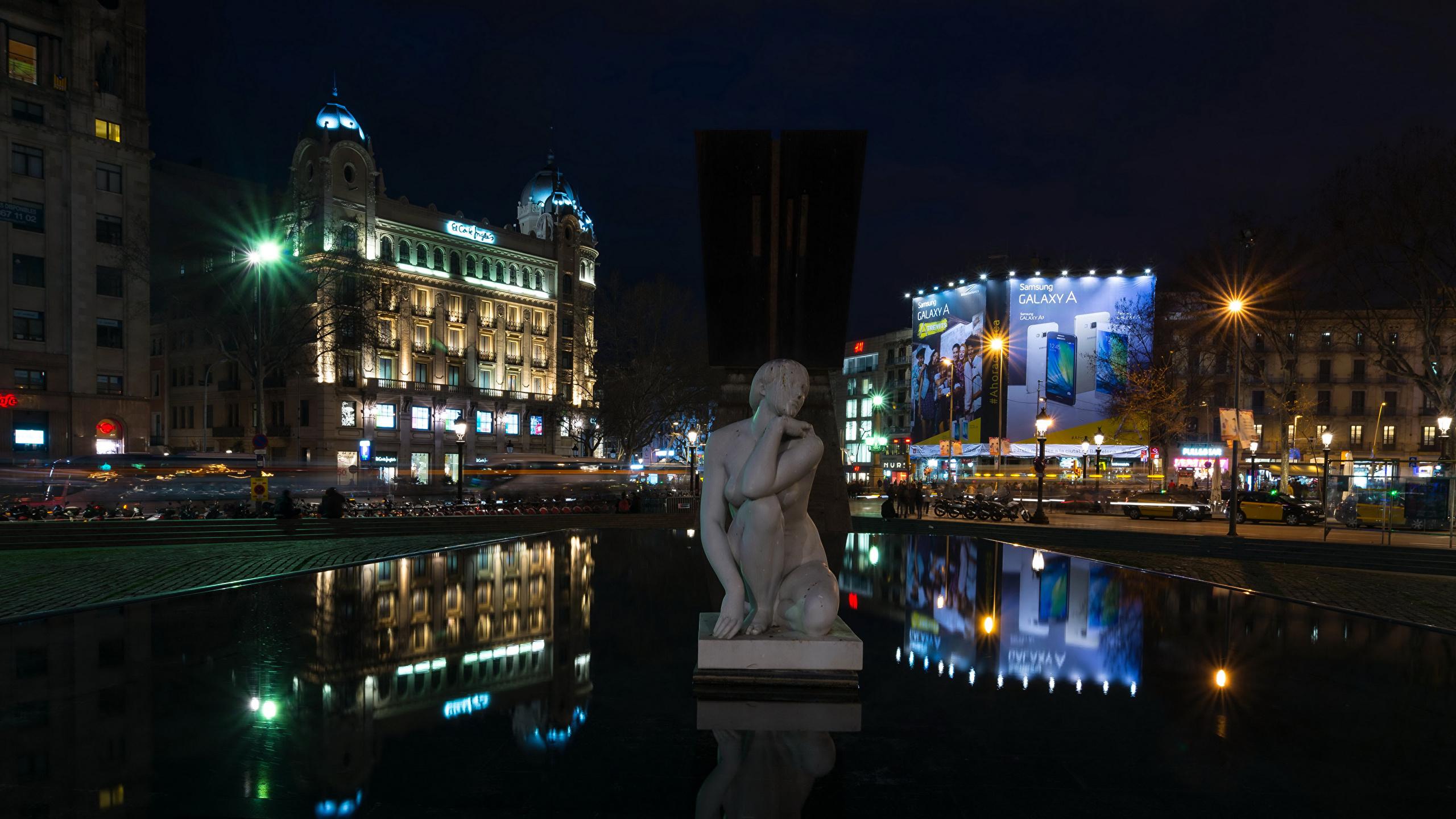 2560x1440 Desktop Wallpaper Barcelona Spain reflected Night Street 2560x1440
