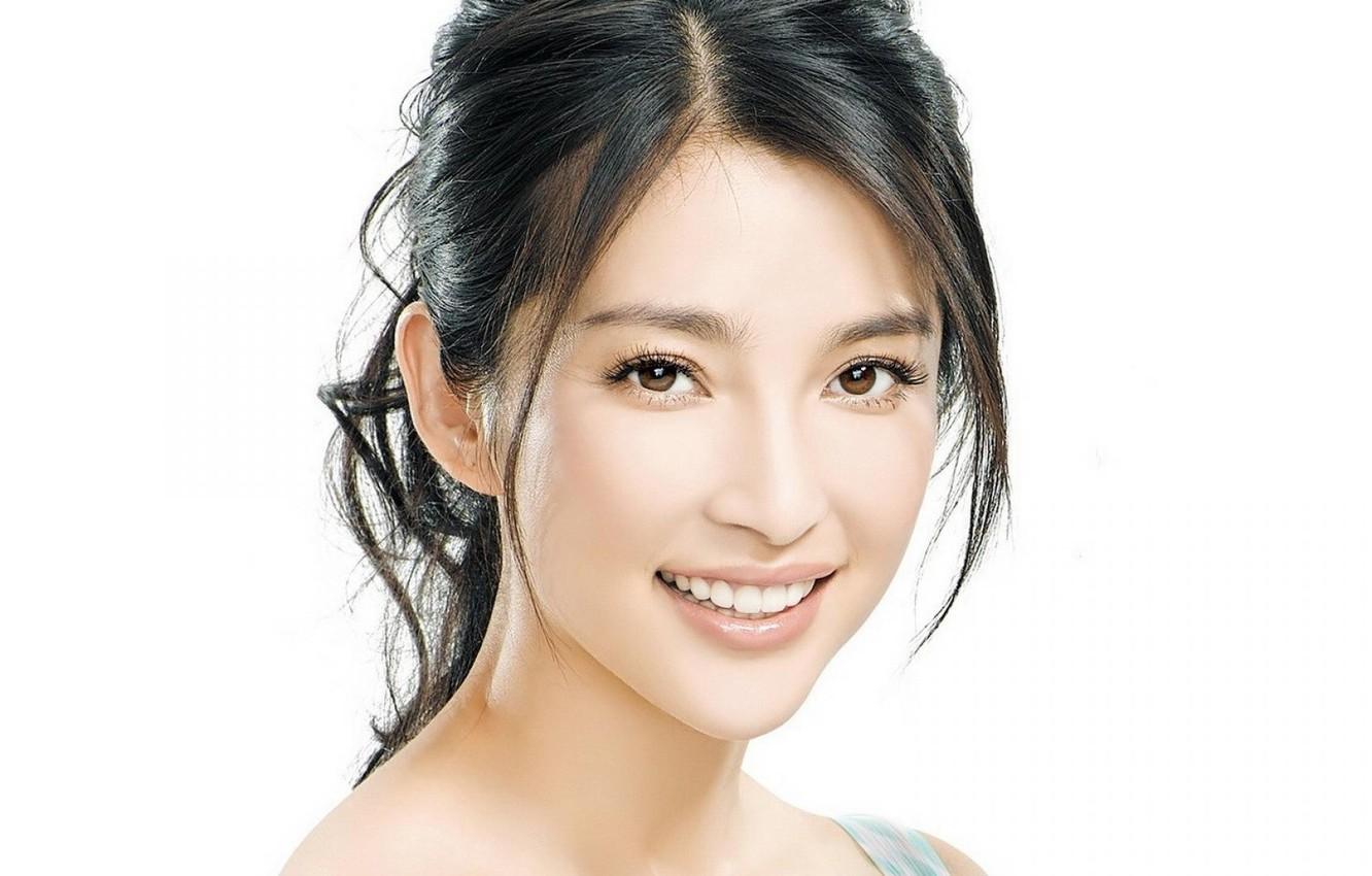 1332x850 Wallpaper look, pose, portrait, makeup, actress, hair, look, pose, actress, makeup, Li Bingbing, Li Bingbing image for desktop, section девушки