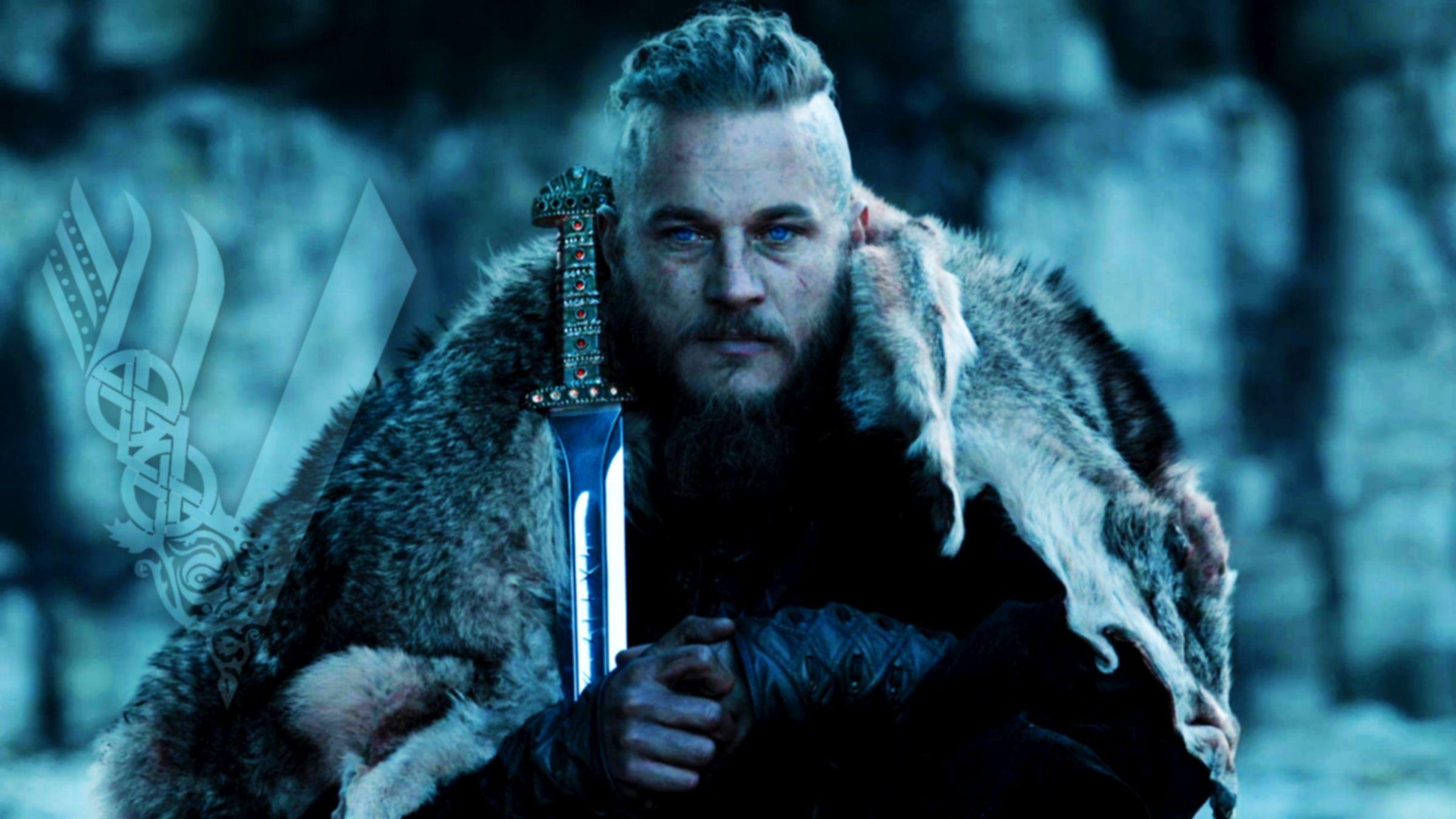 2400x1350 King Ragnar Wallpaper
