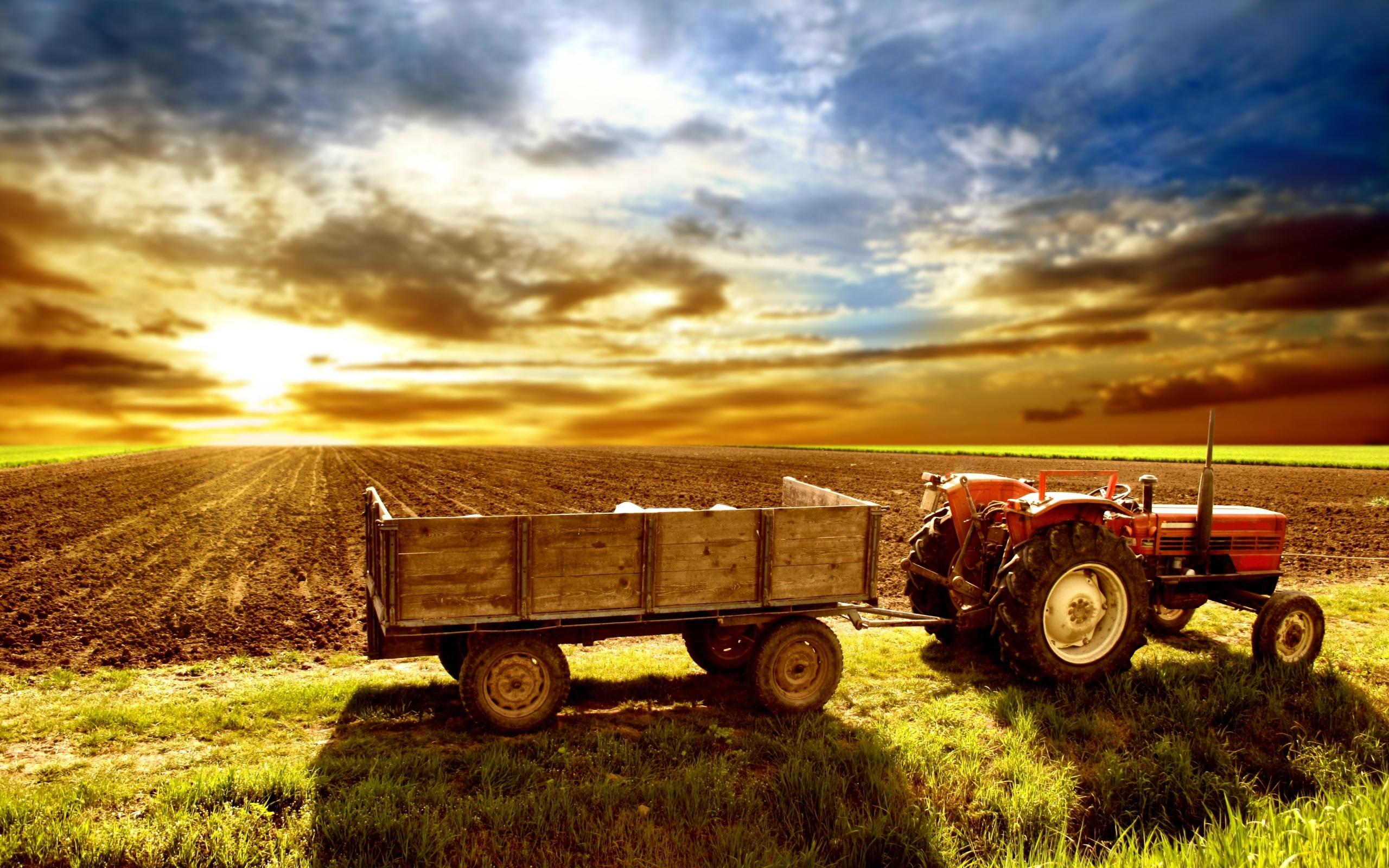 2560x1600 Tractor Wallpaper for Desktop
