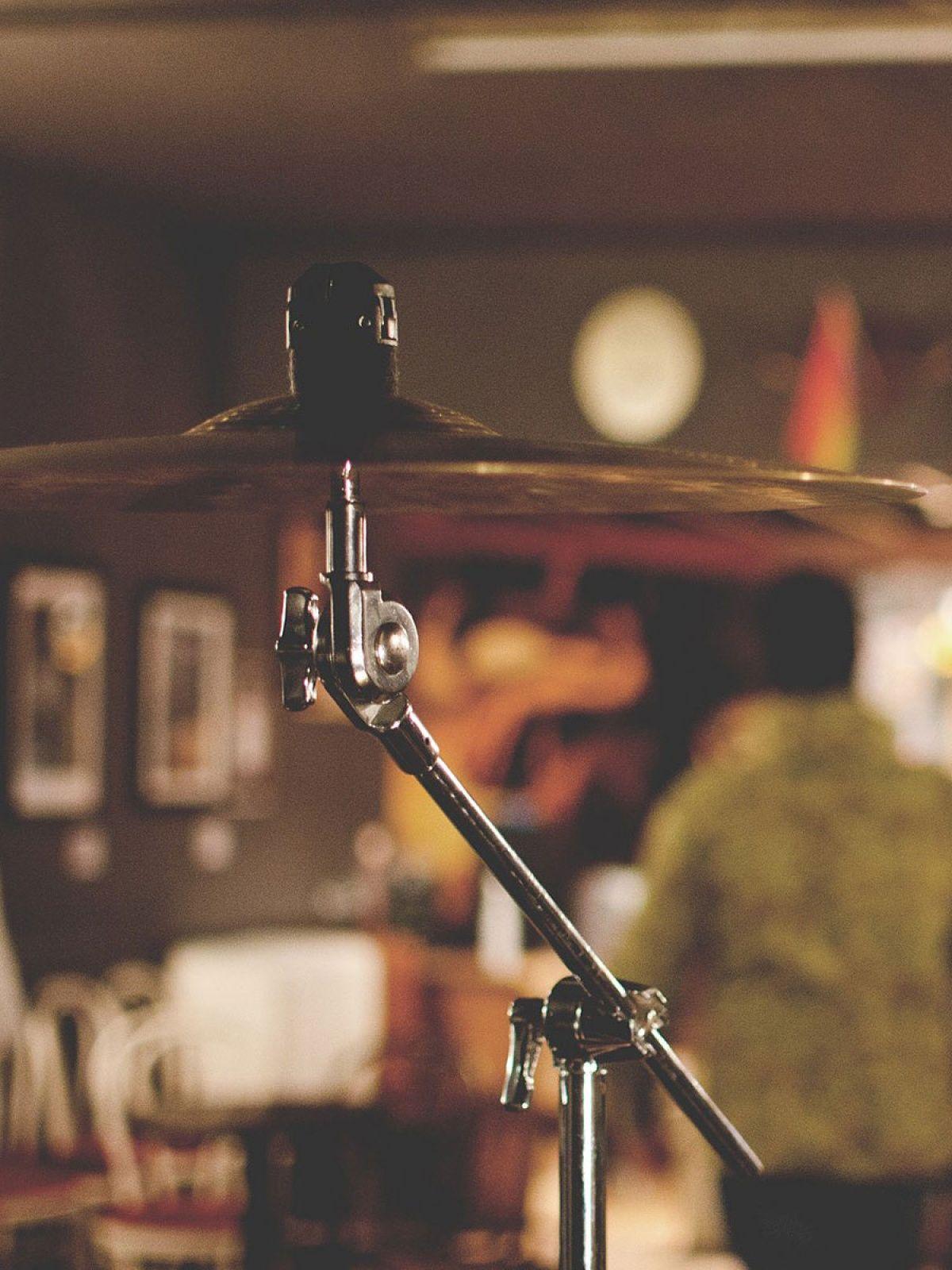 Drum iPhone 4 Wallpapers Top Free Drum iPhone 4 Backgrounds WallpaperAccess