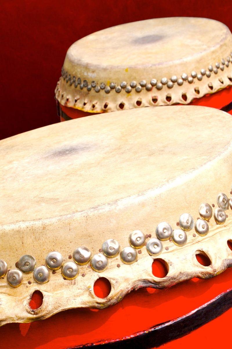 800x1200 Download wallpaper 800x1200 musical instruments, drums, jewelry