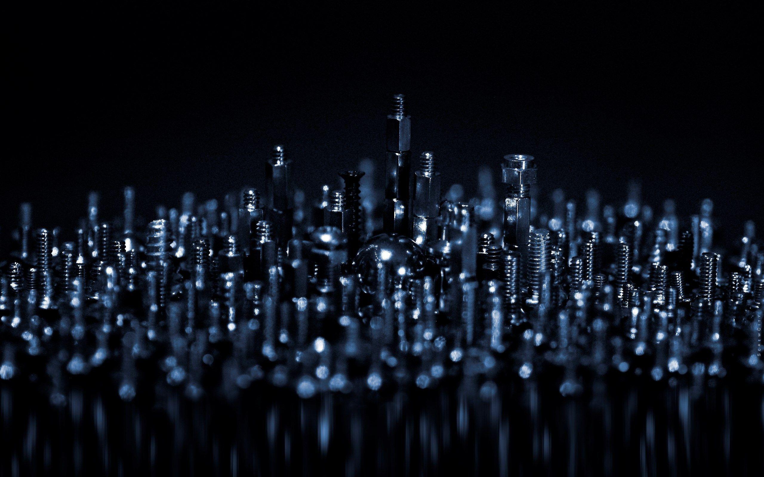 2560x1600 Screw Wallpaper