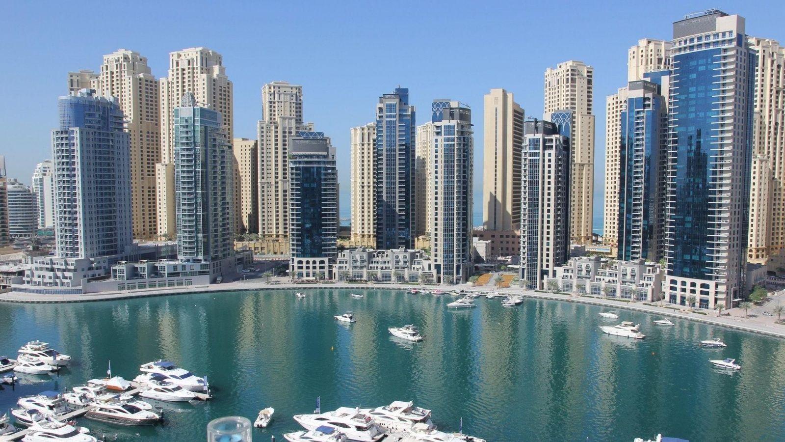 1600x900 Dubai Marina Wallpaper