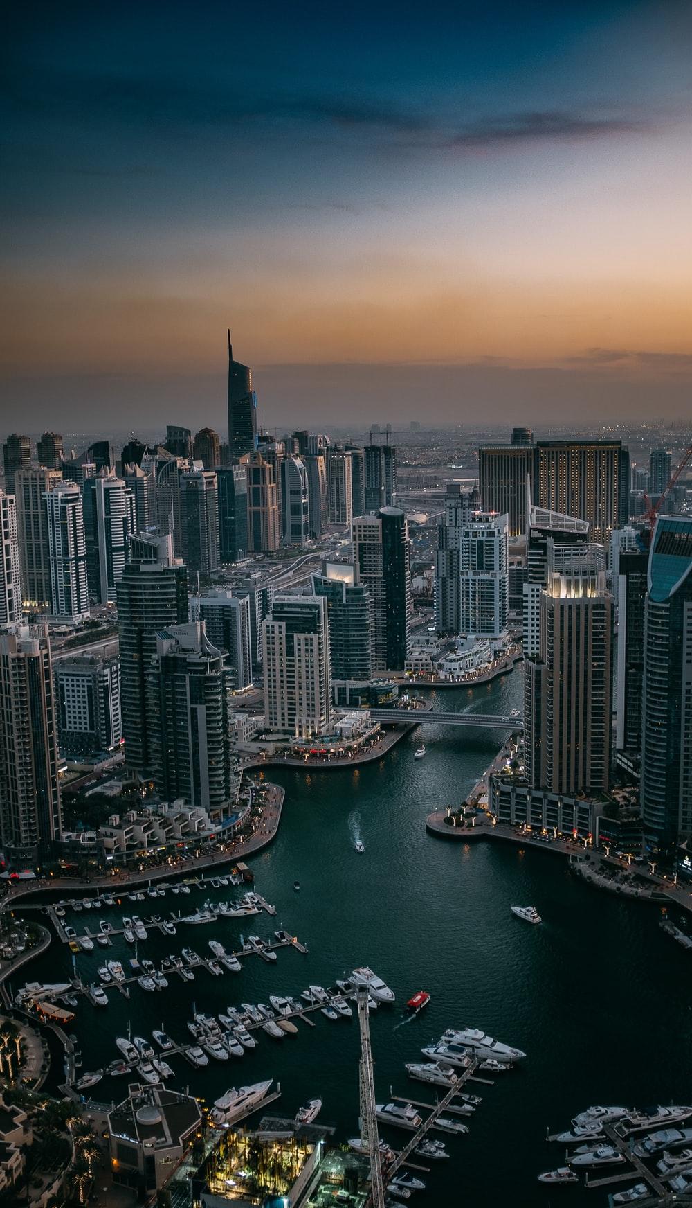 1000x1744 Dubai Marina Picture. Download Free Image