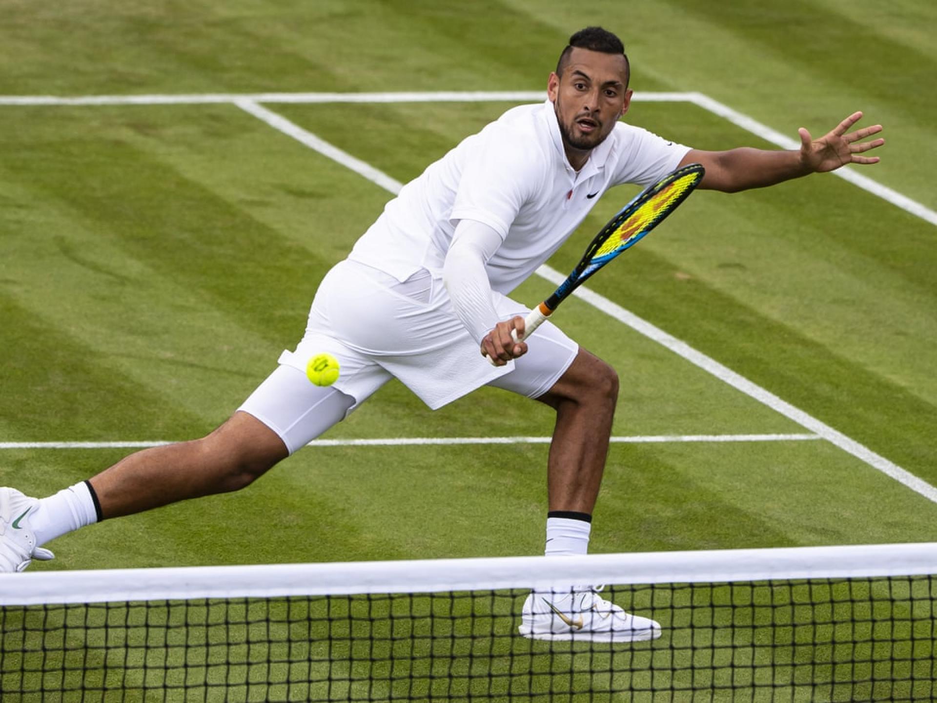 1920x1440 Boris Becker: Nick Kyrgios can win Wimbledon