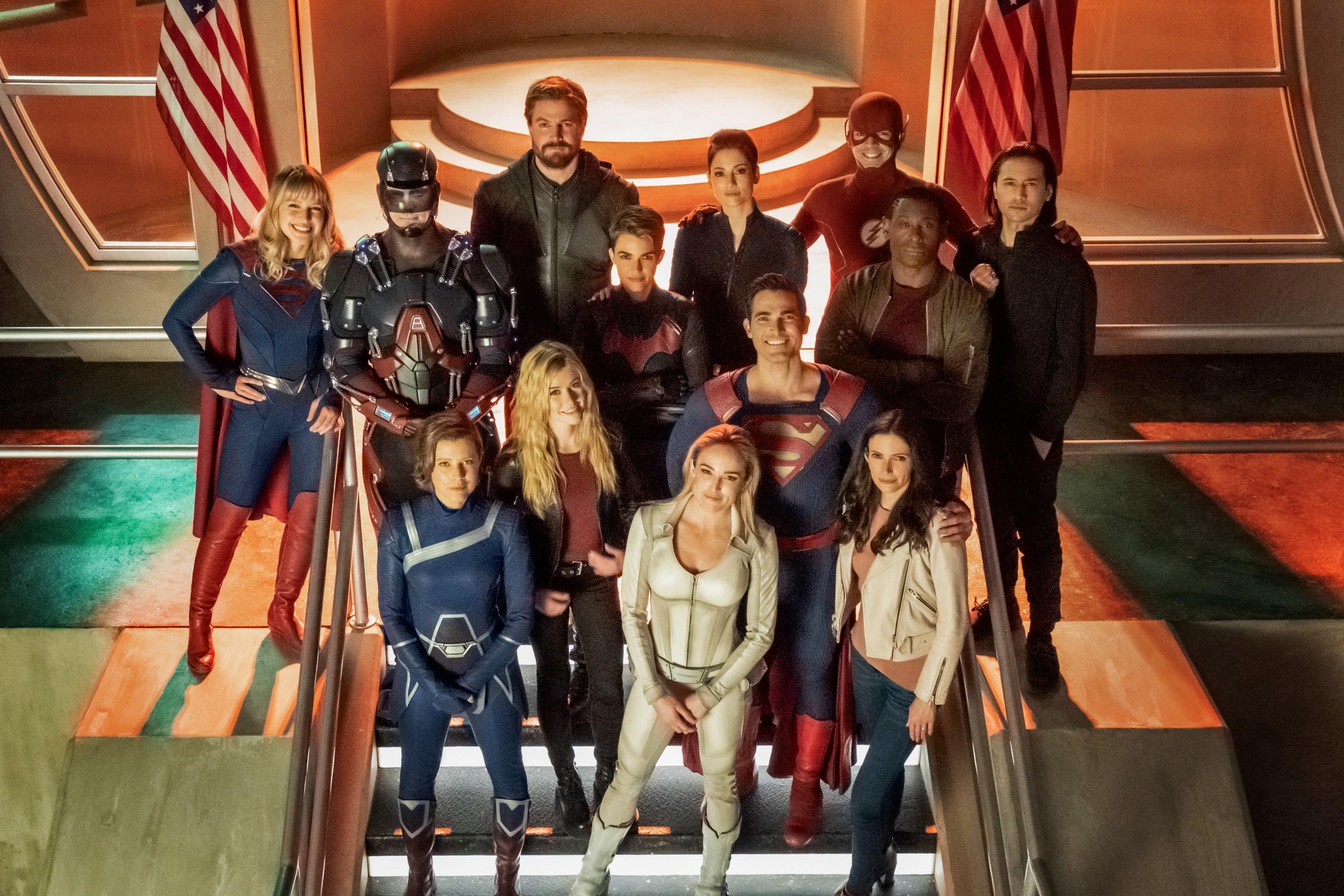 Crisis On Earth X Wallpapers - Top Free Crisis On Earth X Backgrounds