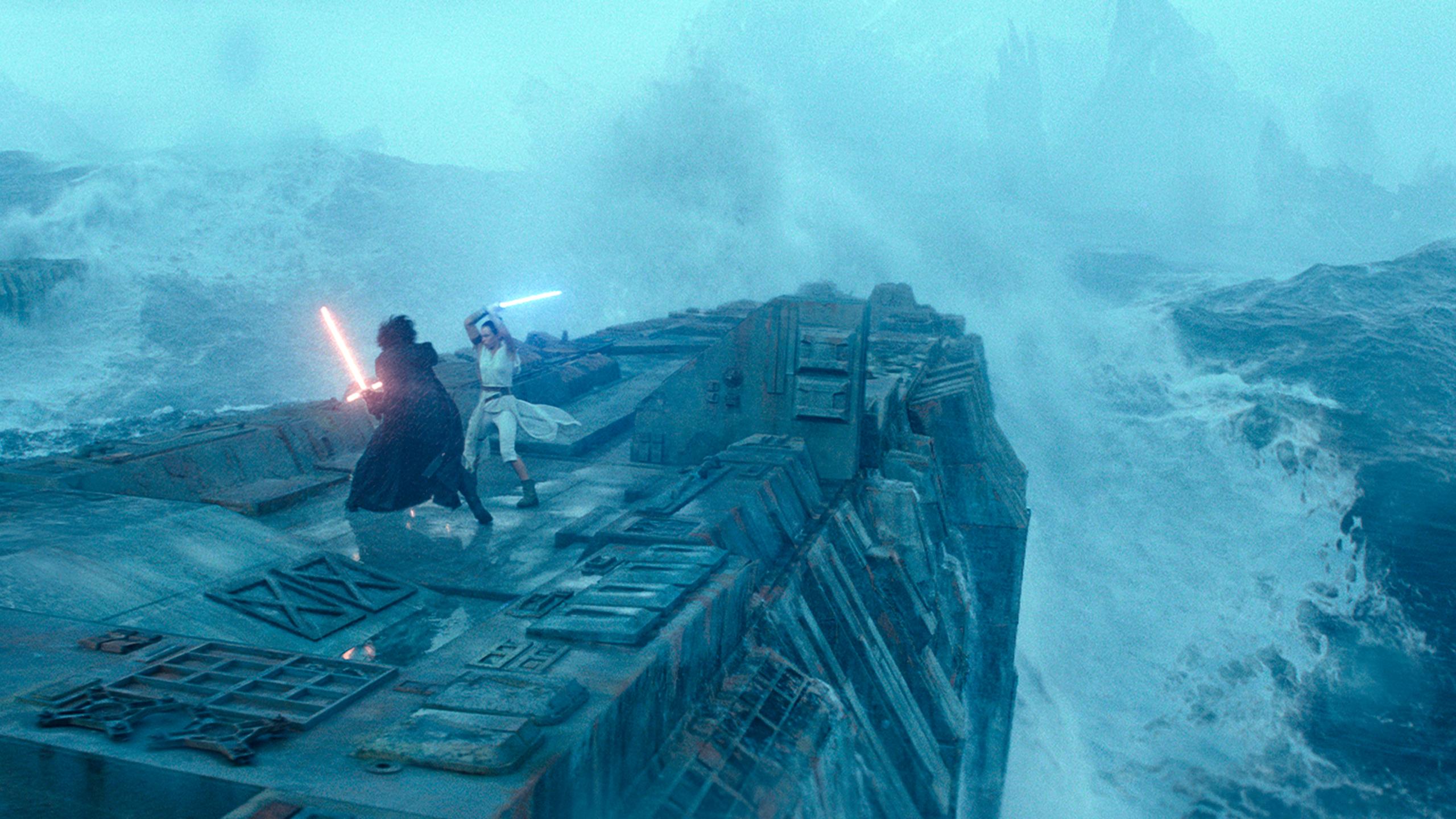2560x1440 Skywalker' rises again; 'Little Women' go big at box office