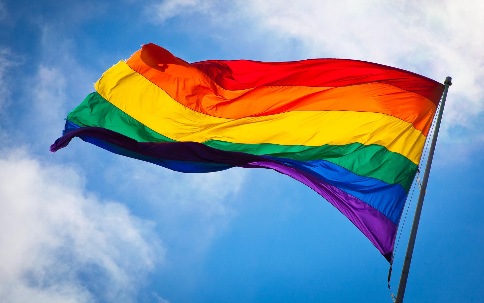 1920x1200 Sun City Pride
