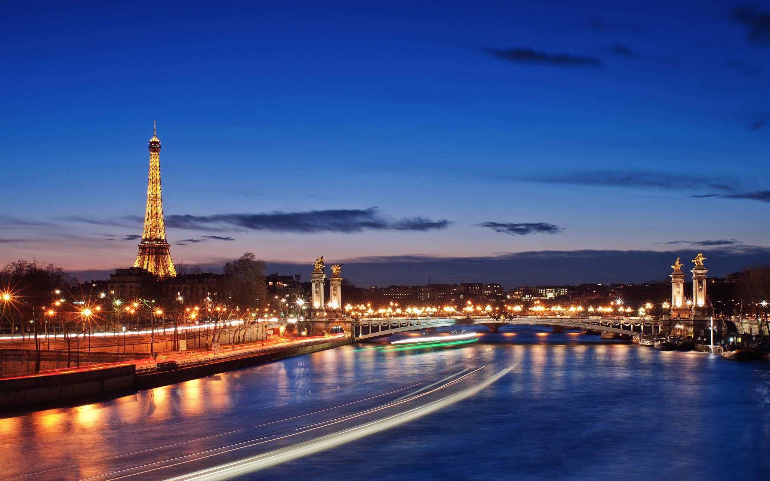 2560x1600 French City Wallpaper