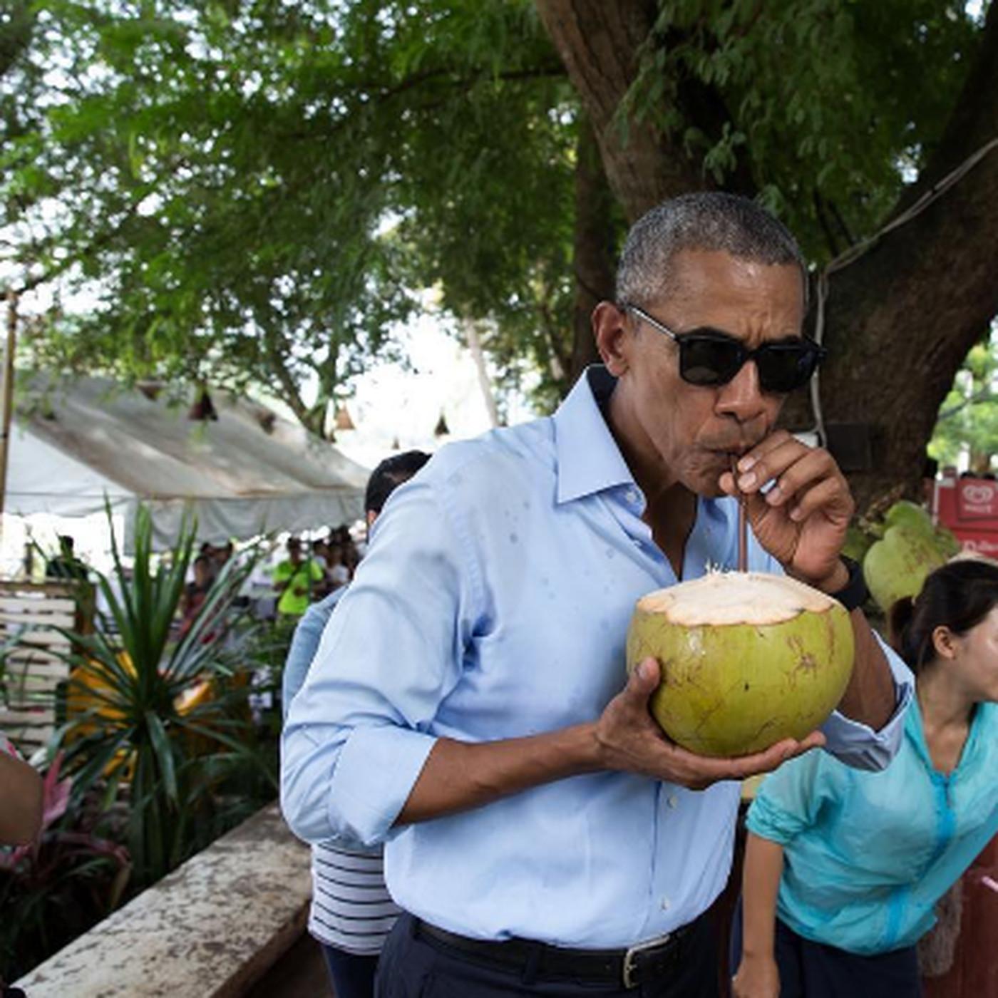 1400x1400 Cool Dad Barack Obama Sips Fresh Coconut Water in Laos