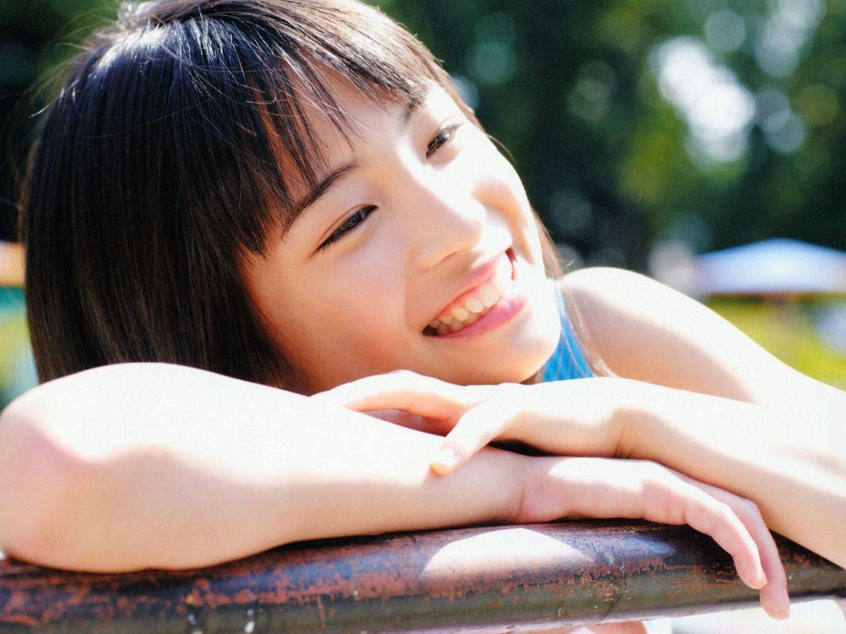 1200x900 Who is Suzu Hirose dating? Suzu Hirose boyfriend, husband