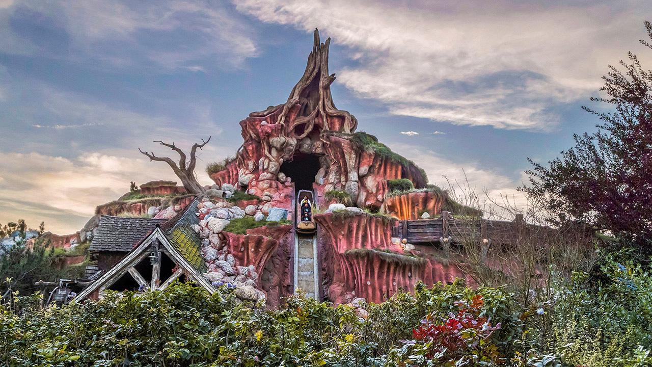 1280x720 Today in Disney History: Splash Mountain Opened at Disneyland Park in 1989. Disney Parks Blog