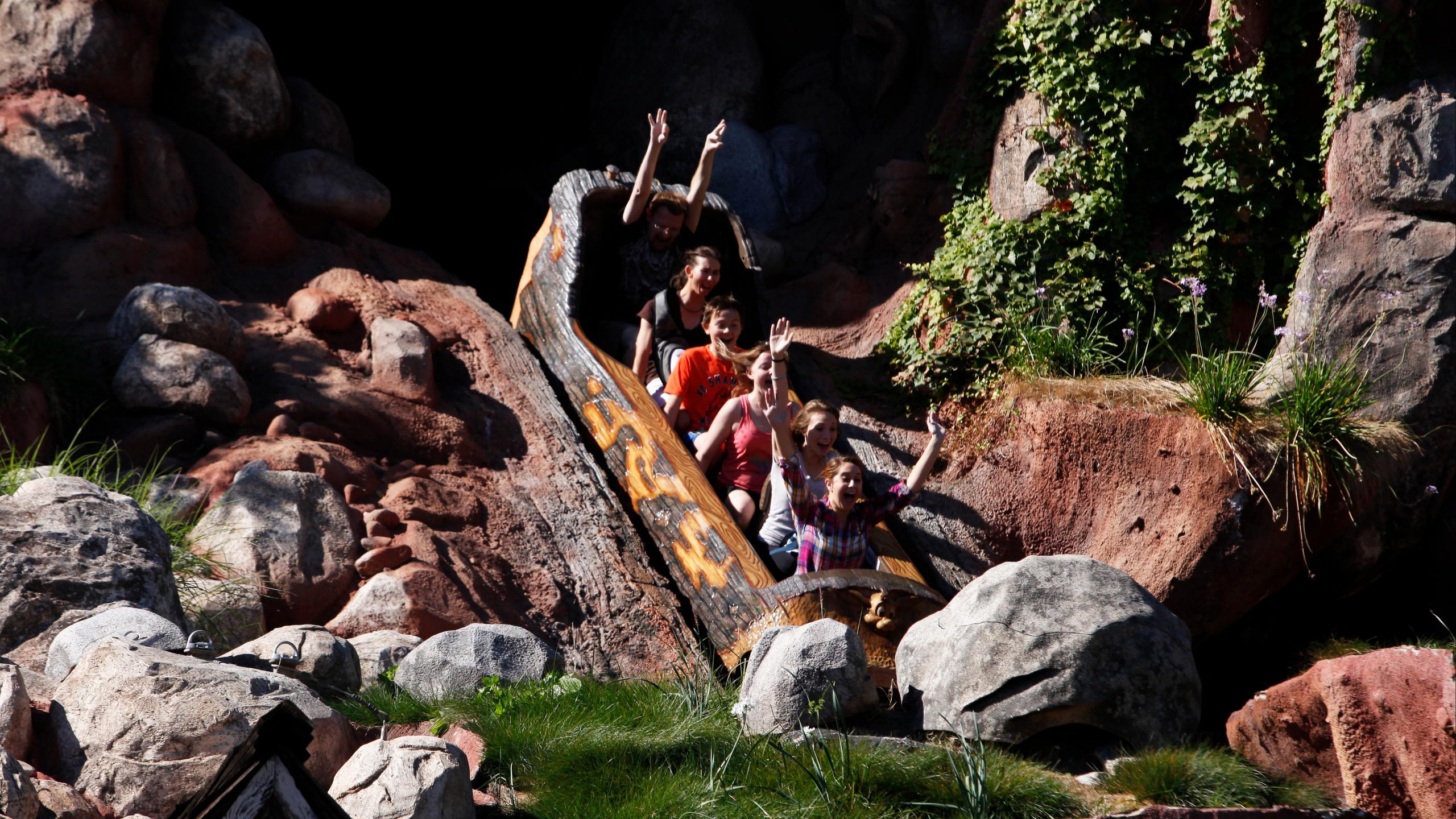 2560x1440 Disney World To Re Theme Splash Mountain As 'Princess And The Frog' Ride. FOX 4 Kansas City WDAF TV. News, Weather, Sports