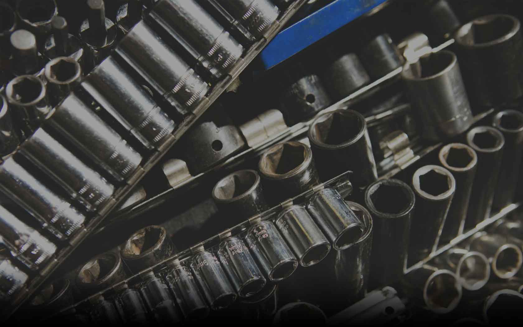 1680x1050 Auto Mechanic Wallpaper Image & Picture