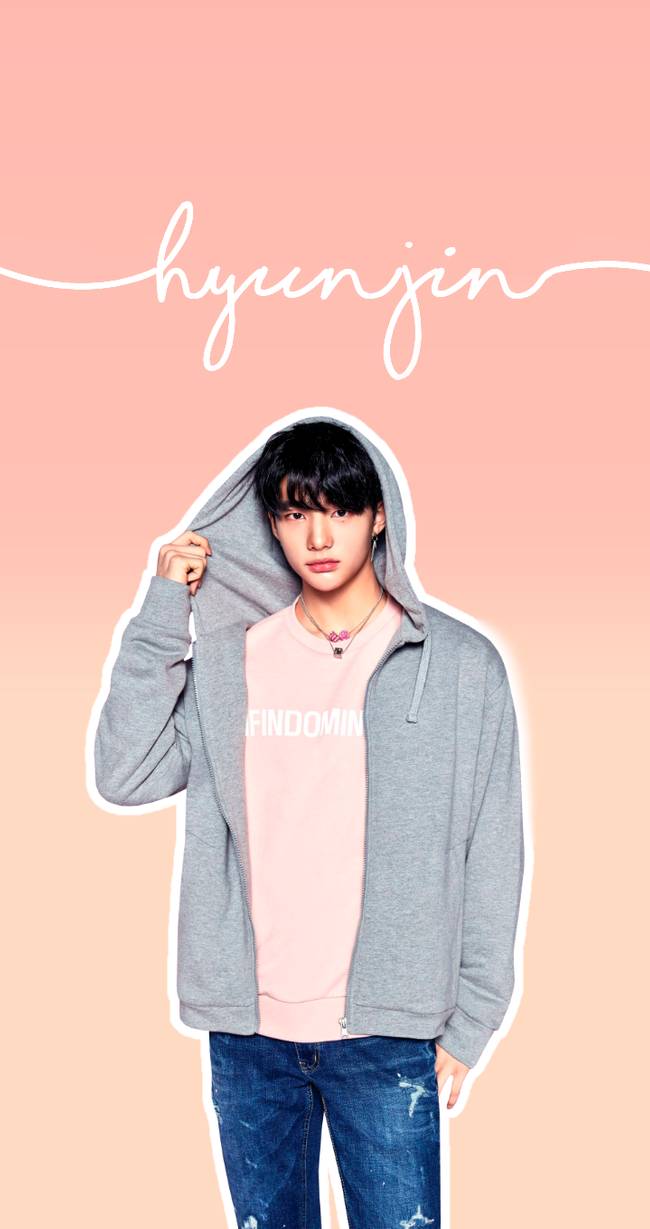 650x1229 View Stray Kids Hyunjin Cute Wallpaper Image