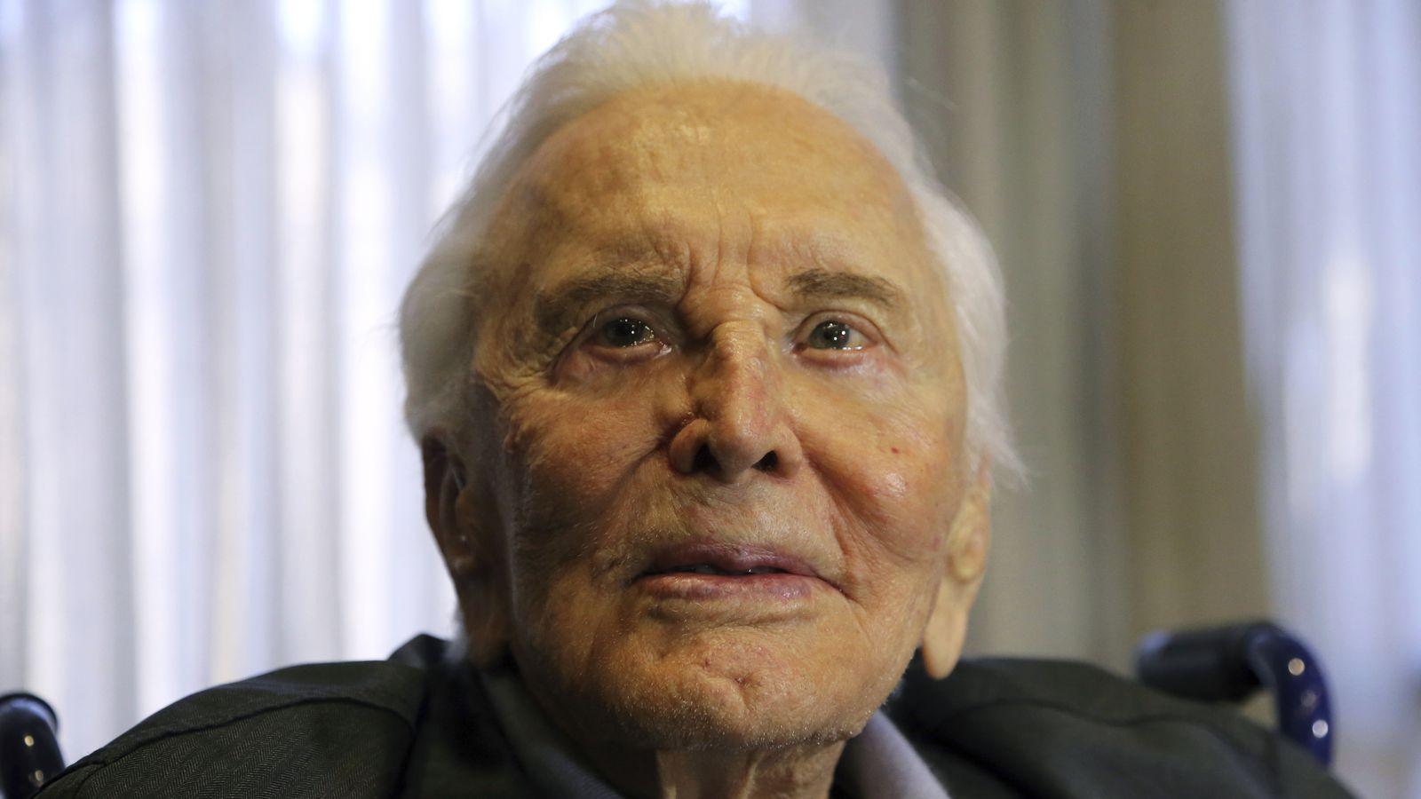 1600x900 Kirk Douglas, 'Spartacus' star and influential Hollywood legend, dies