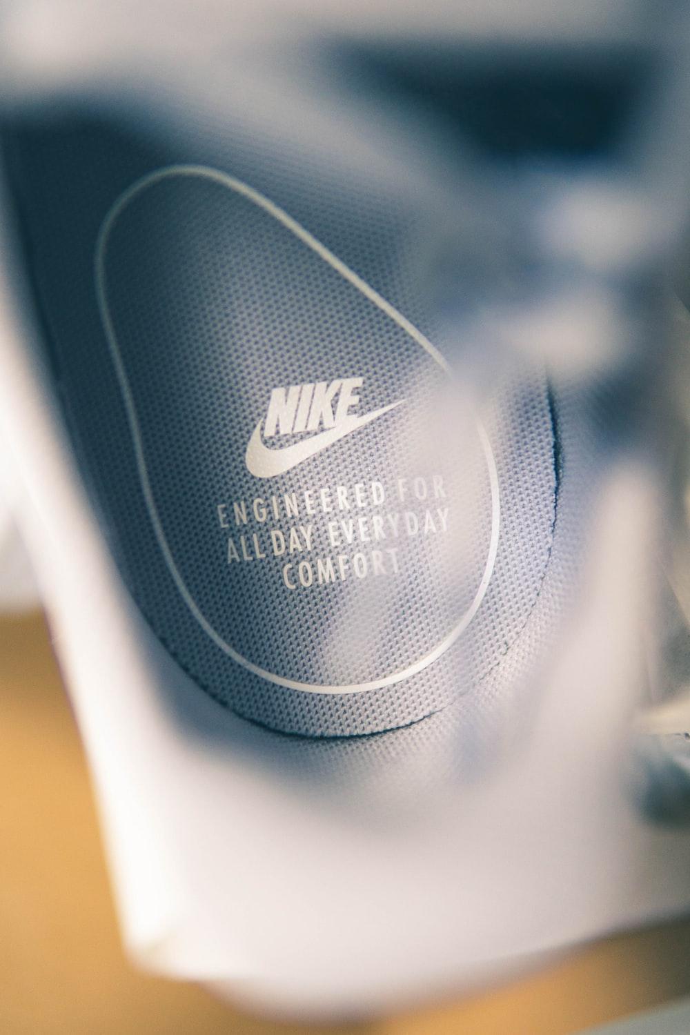 1000x1500 Nike Wallpaper: Free HD Download [HQ]