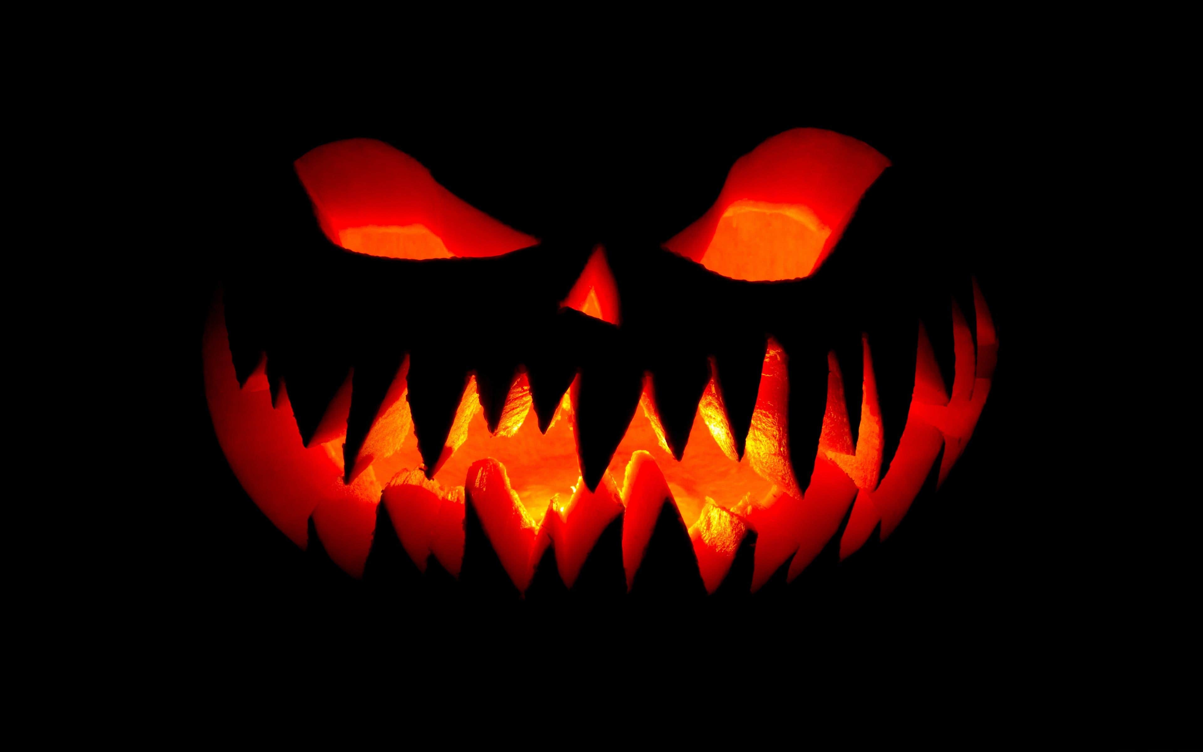 3840x2400 Halloween 4k Wallpaper