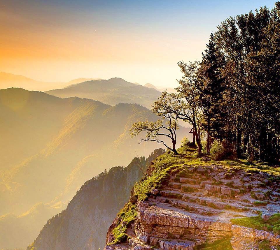 960x858 Planet Heaven. Mountain sunset, Sunset wallpaper, Mountain wallpaper
