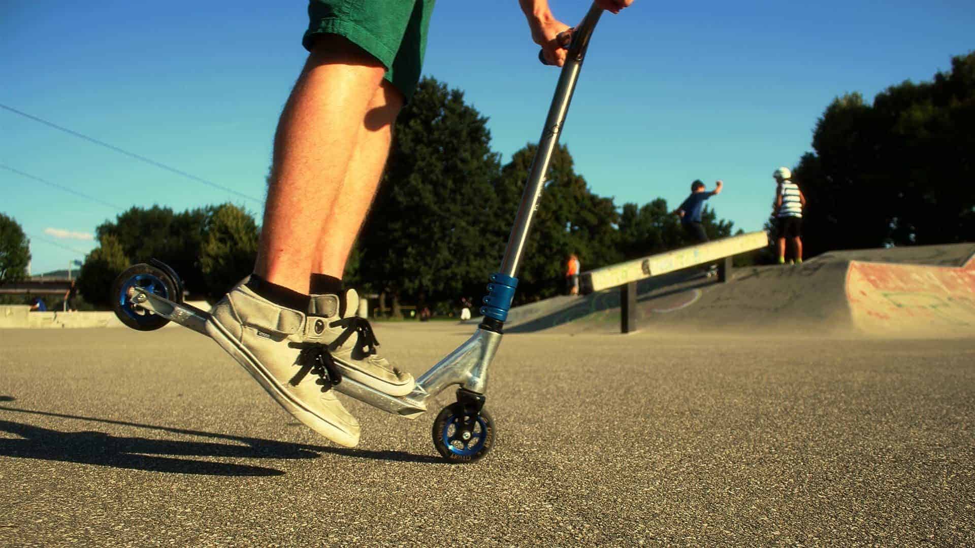 1920x1080 Freestyle Scootering
