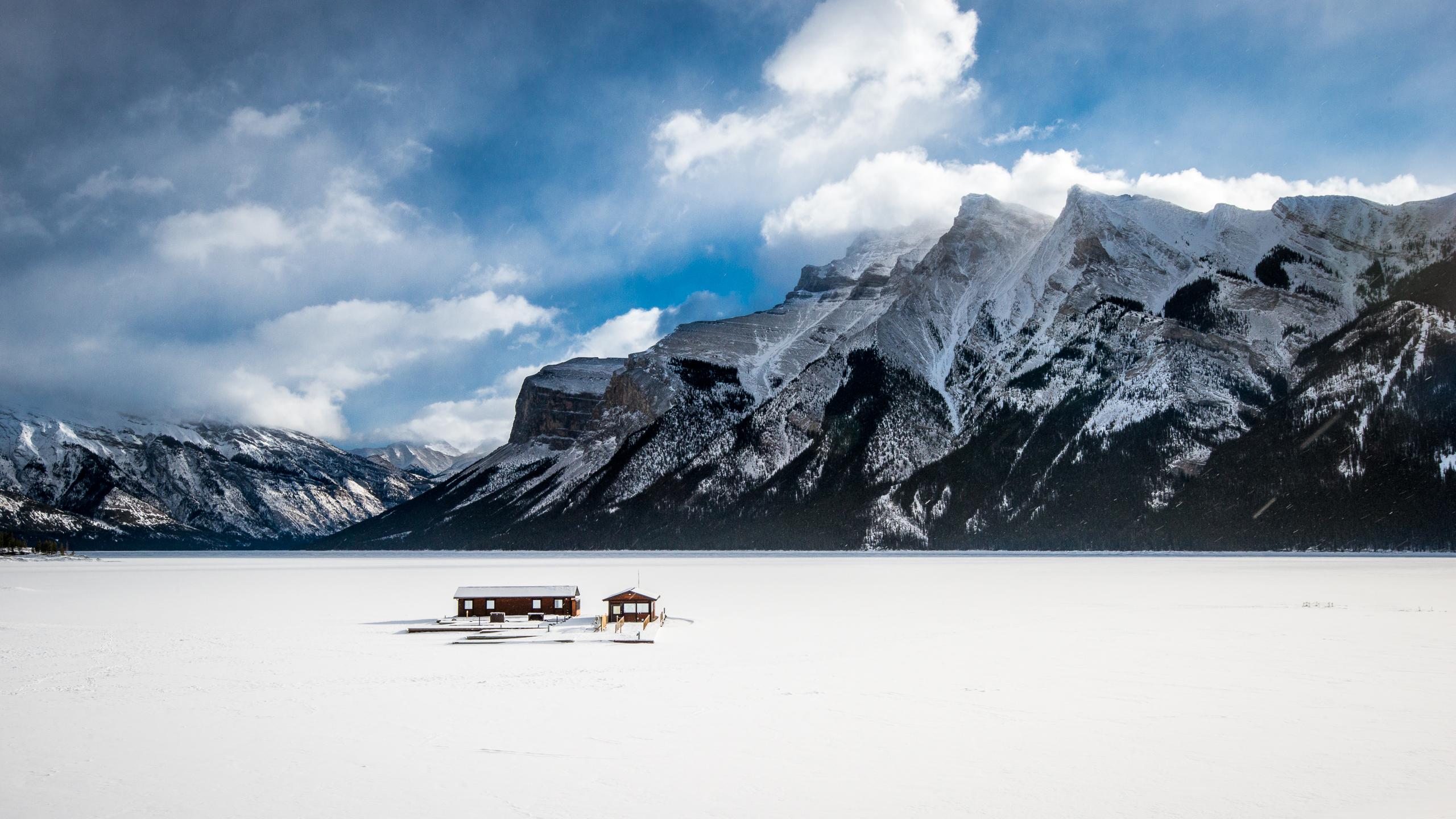 2560x1440 Winter in the Canadian Rockies: March Desktop Wallpaper Download