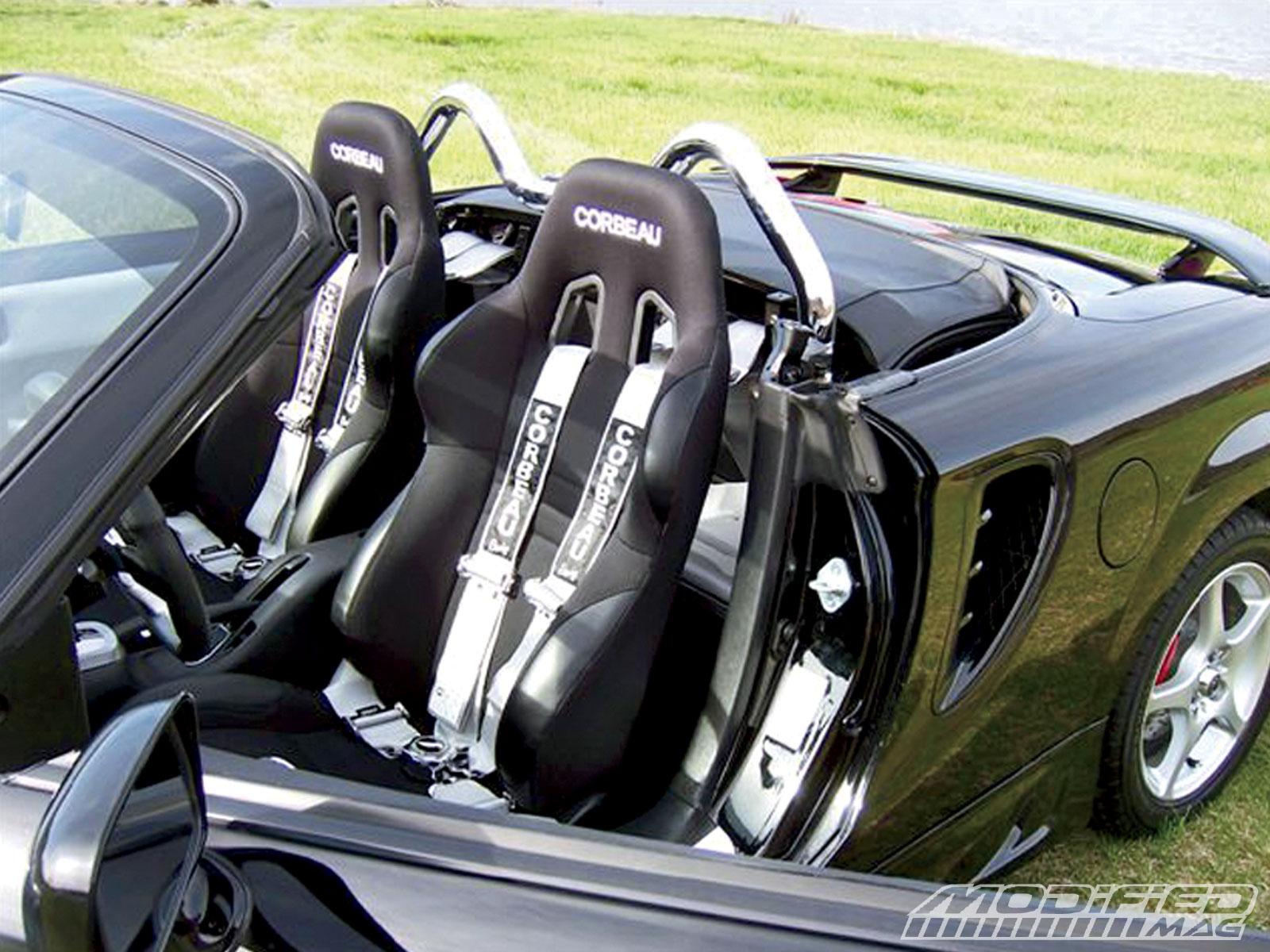 1600x1200 TOYOTA MR2 SPYDER