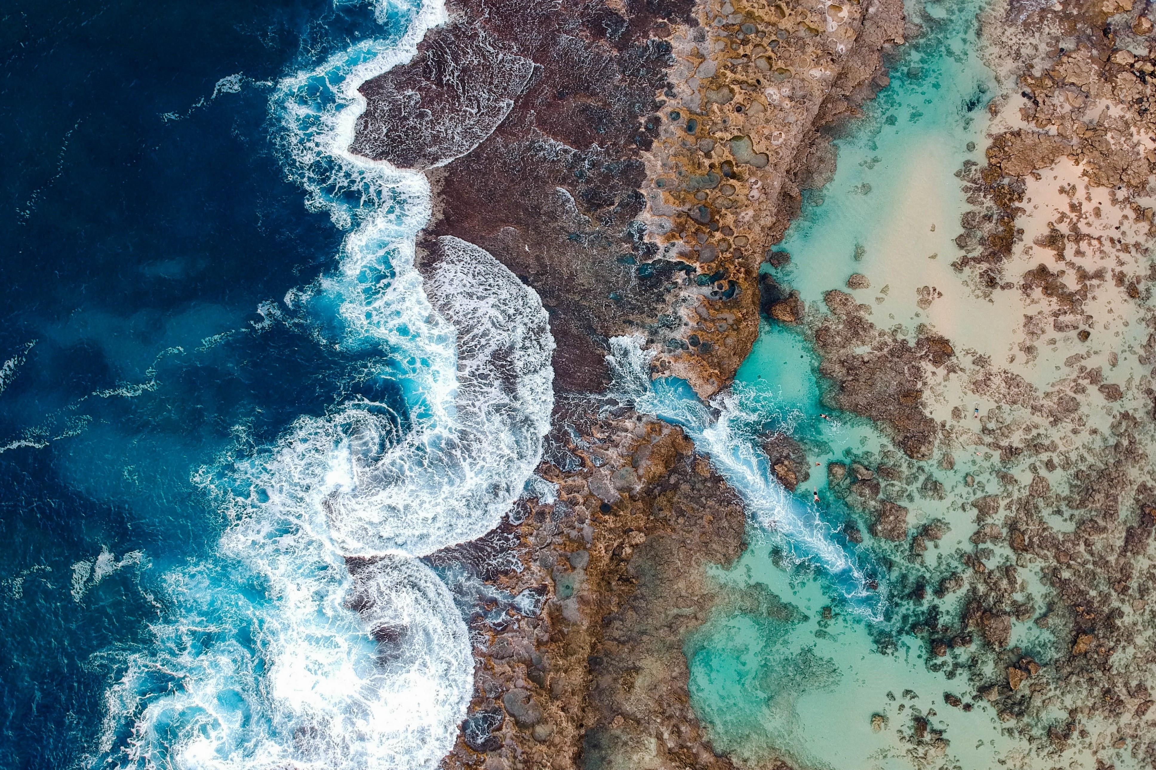 3872x2581 Download 3872x2581 Beach, Waves, Ocean, Hawaii, People, Bird's Eye View Wallpaper