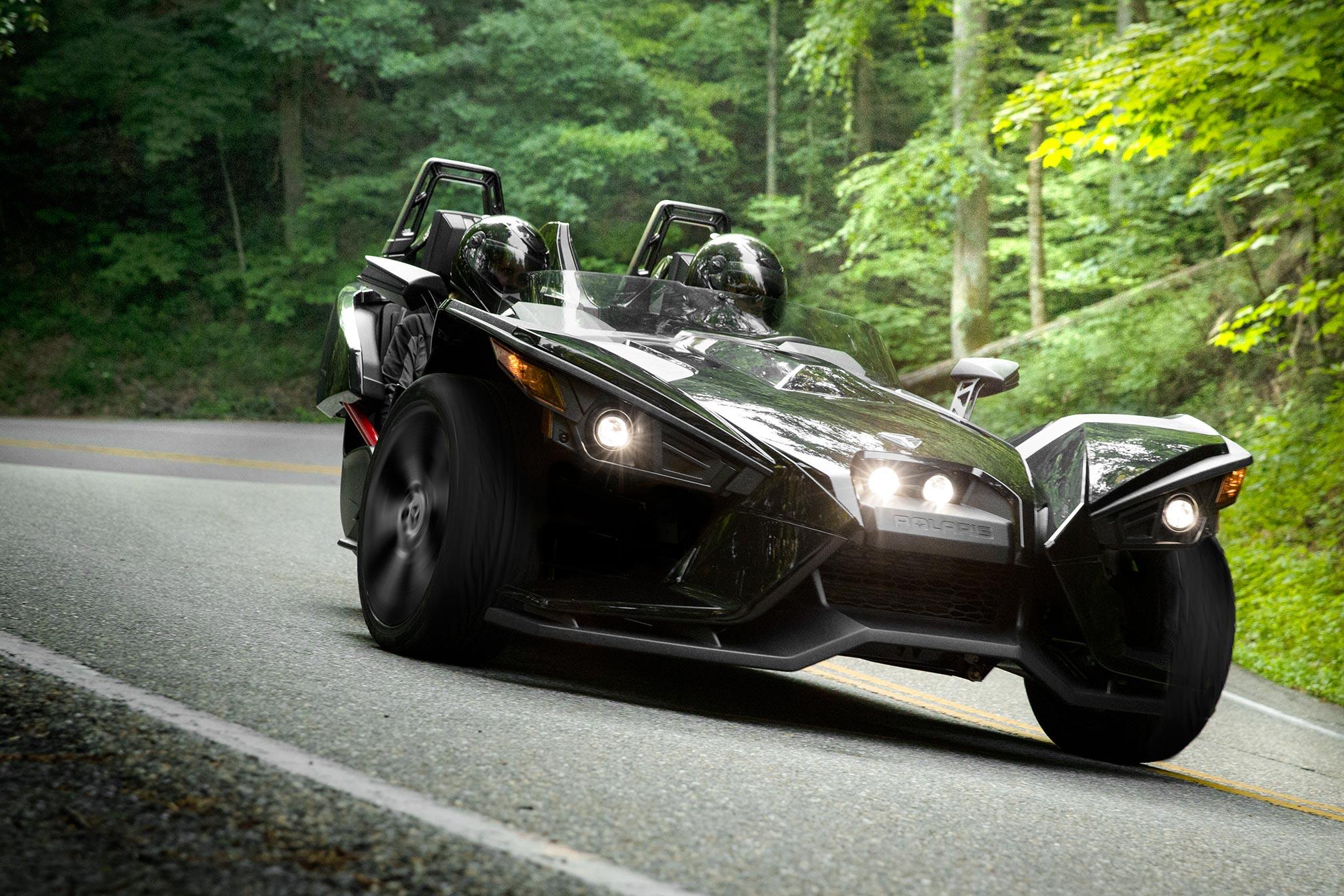 2016x1344 Polaris Slingshot SL LE Review