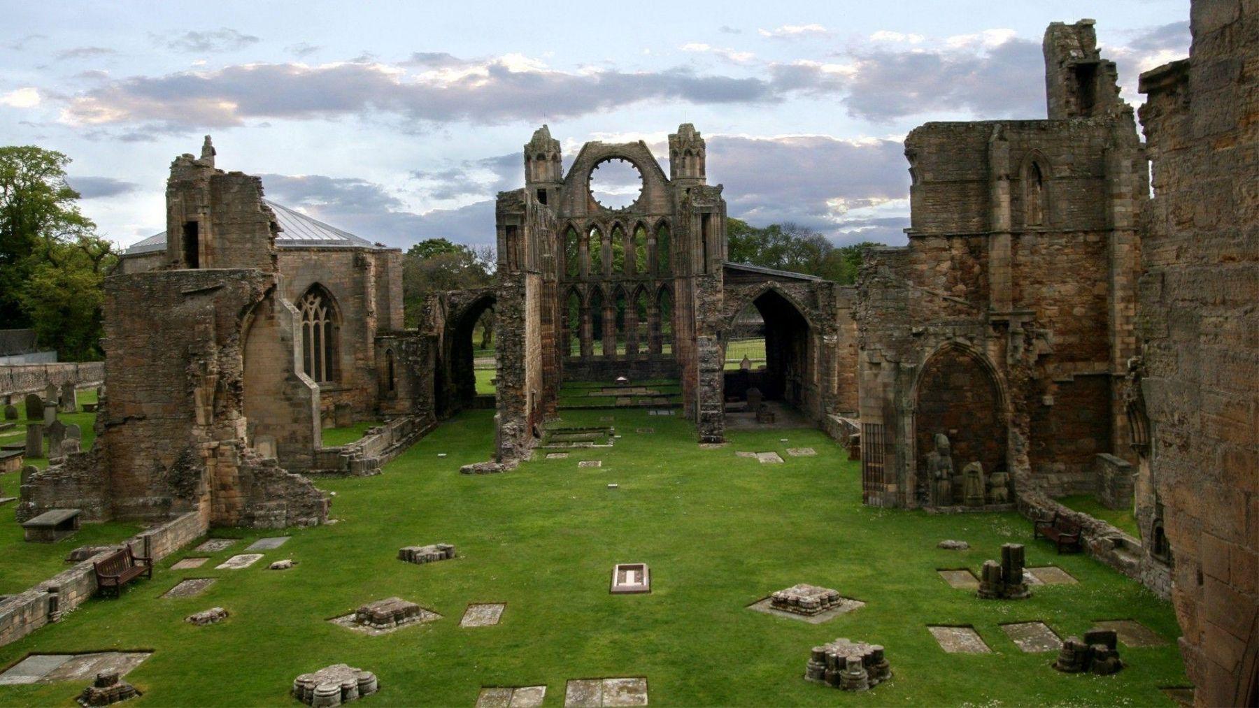 1800x1013 Scotland PC Wallpaper