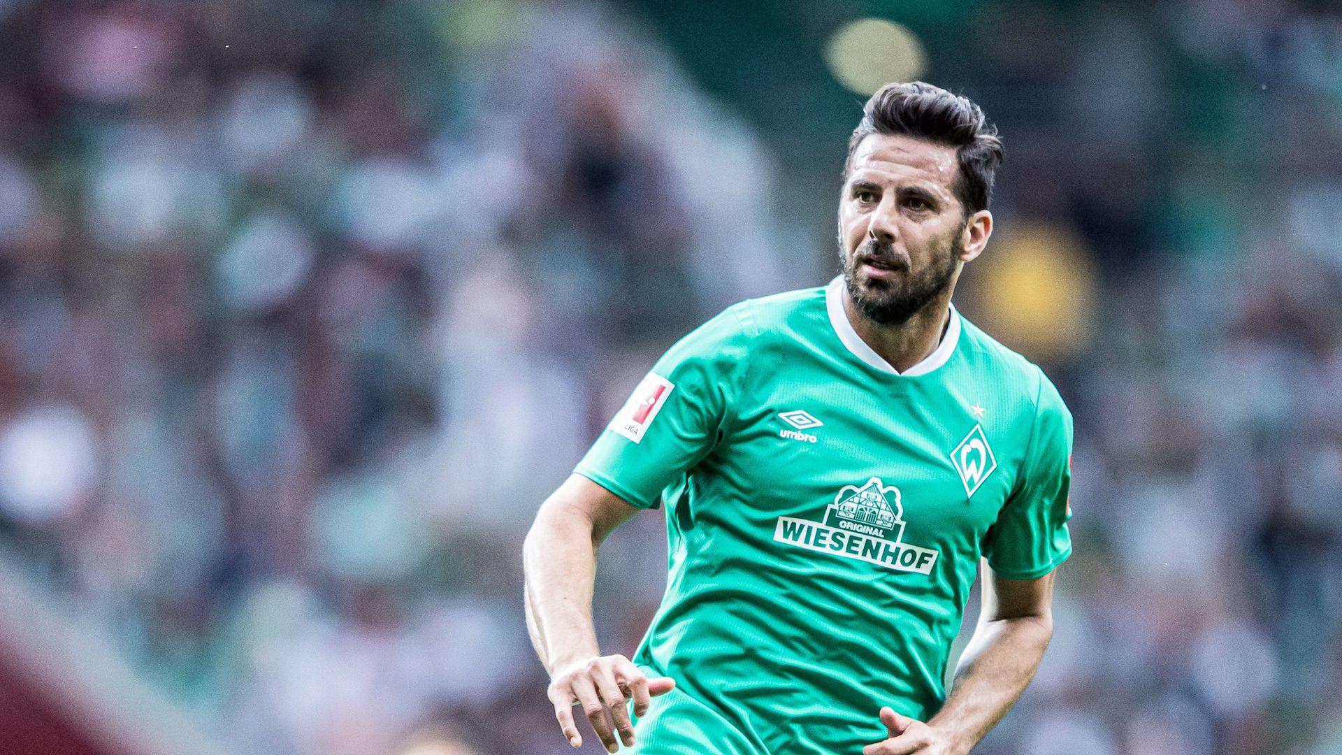 1920x1080 Bundesliga. Claudio Pizarro: I want to finish my career where I started it the Bundesliga