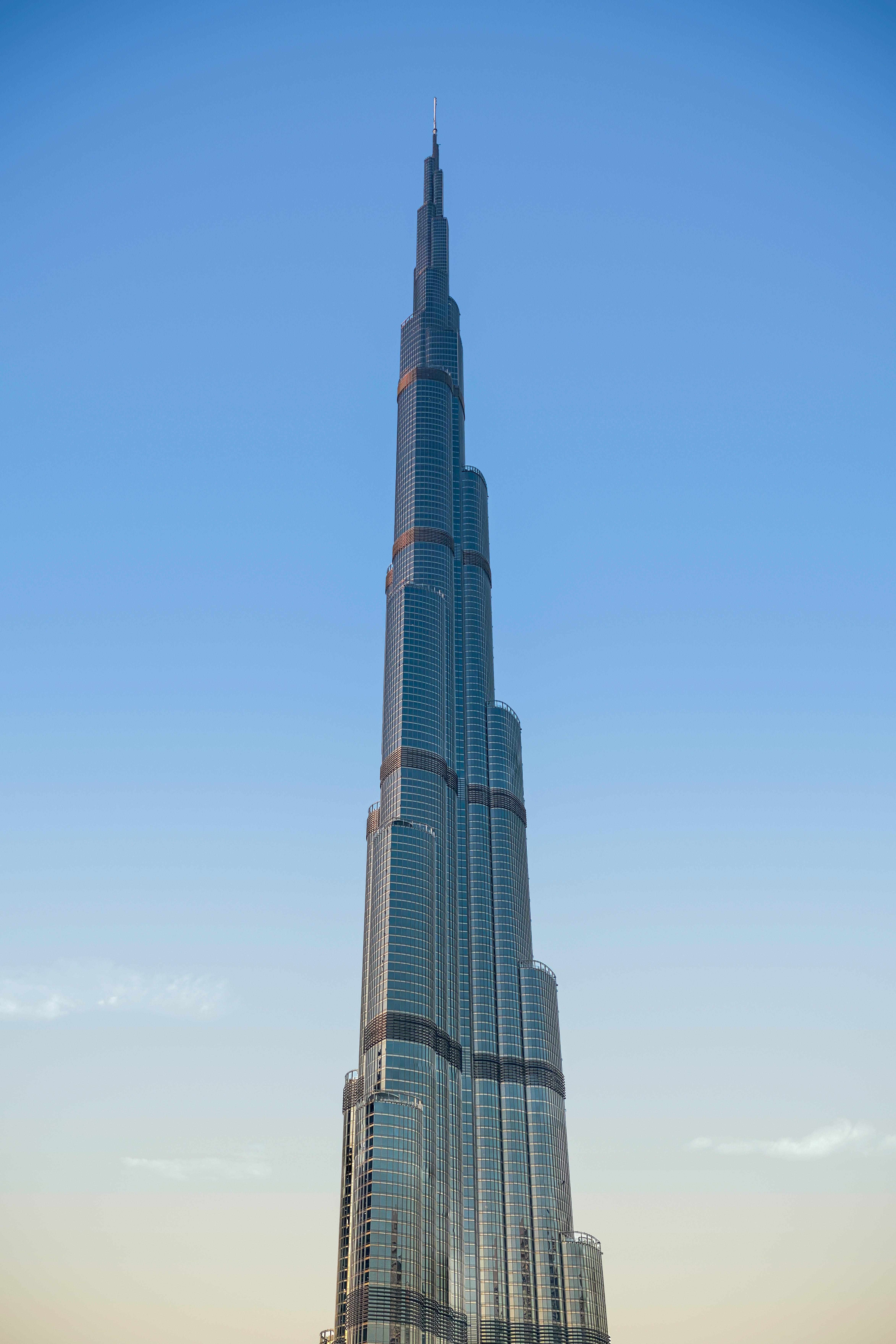 4692x7038 Burj Khalifa in Dubai Under Blue and White Sky · Free