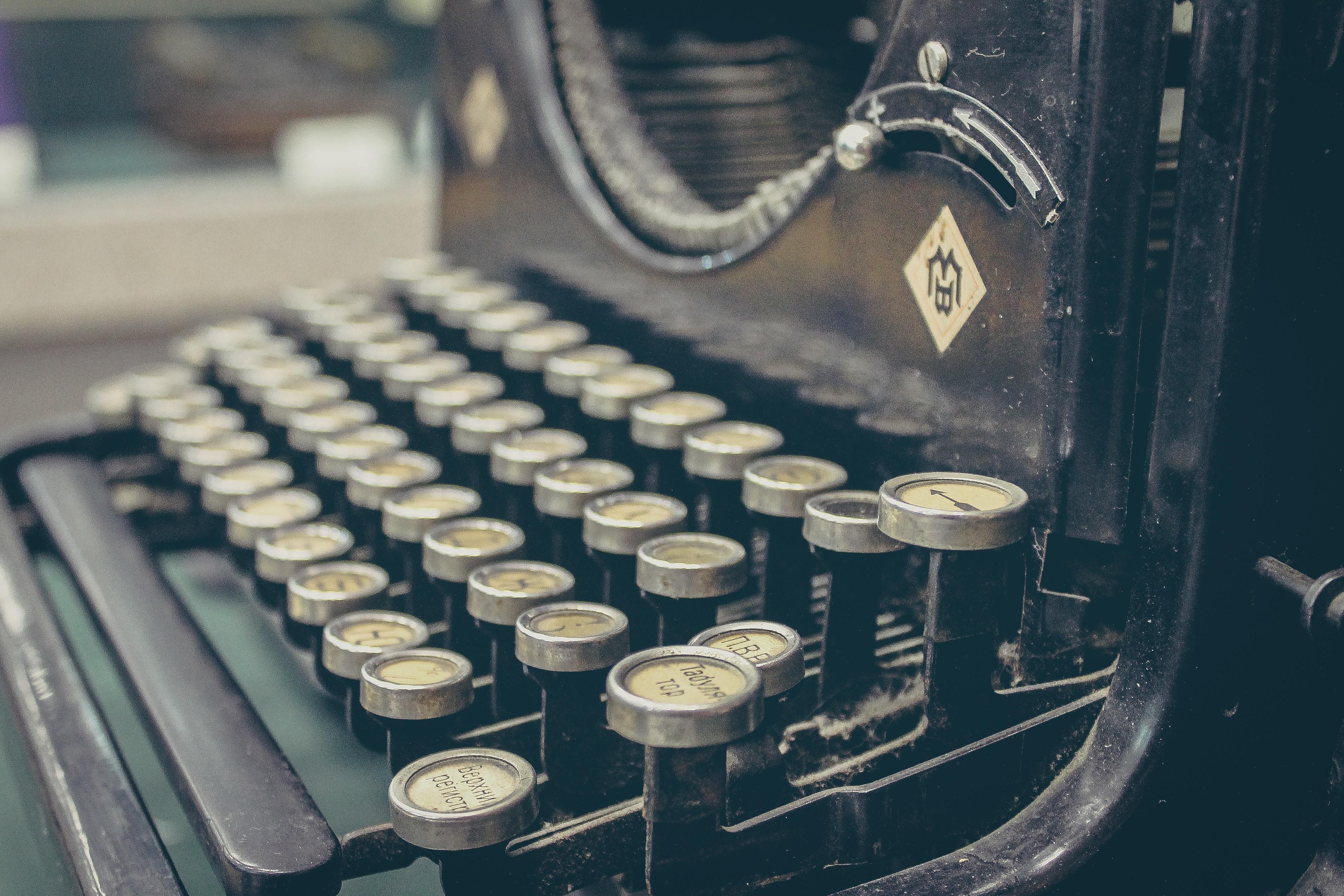 3997x2665 3997x2665 #typography, #retro, #Public domain image, #letterpress, #analog, #oldschool, #key, #vintage, #neutral, #old, #typewriter, #writer, #keyboard, #news, #spacebar, #classic, #journalistic, #writing, #depth of field, #keys, #antique