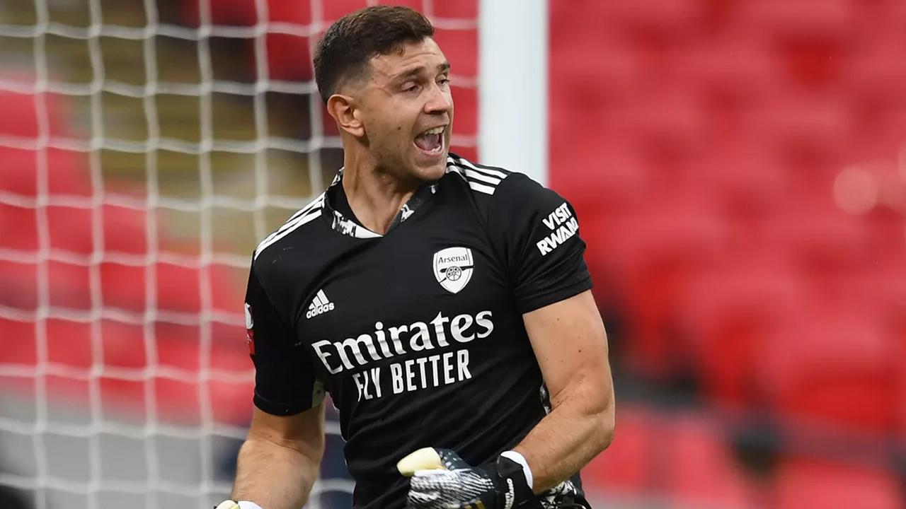 1280x720 Emiliano Martinez bids Arsenal an emotional farewell