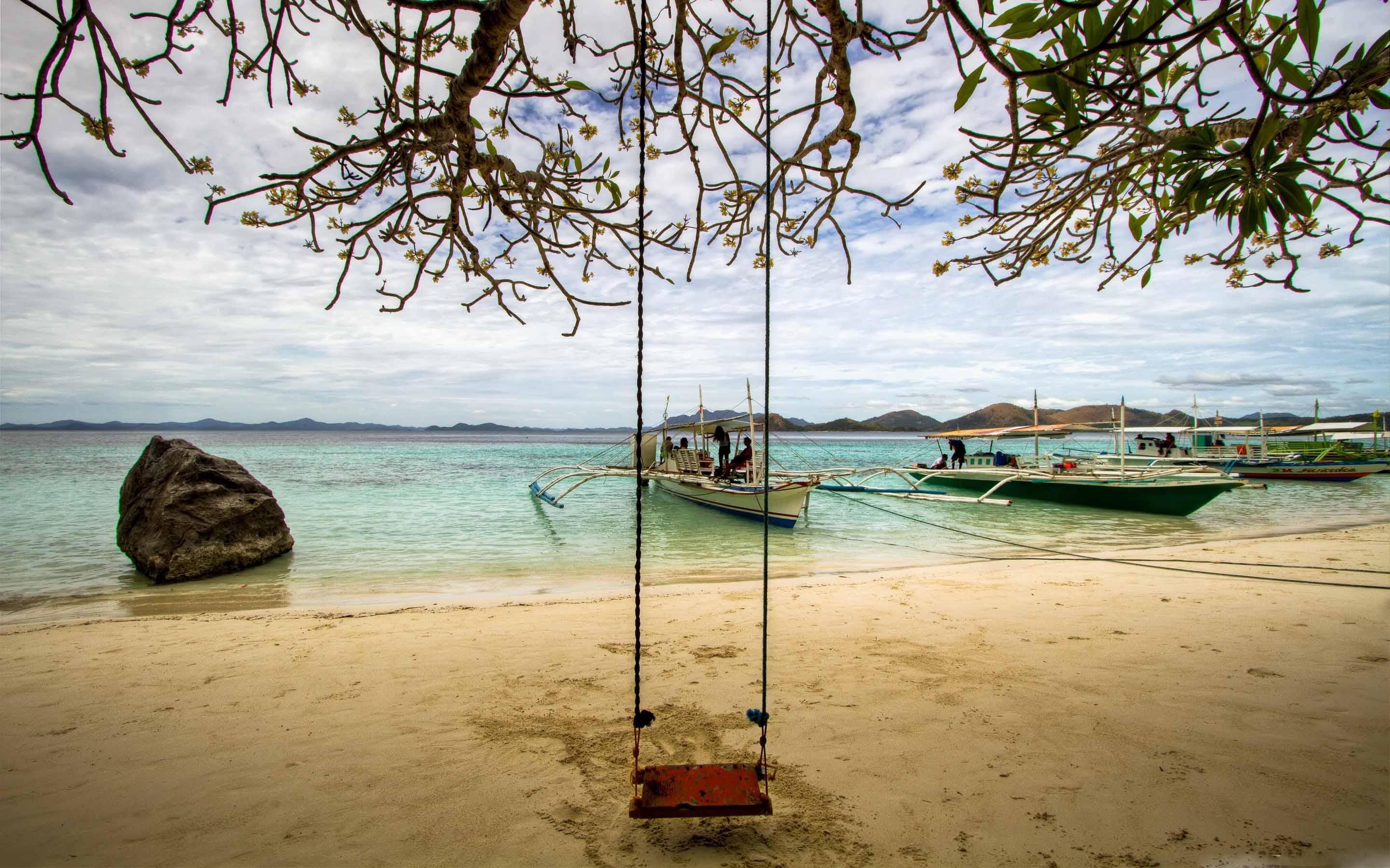 2880x1800 Beach Swing Mac Wallpaper Download