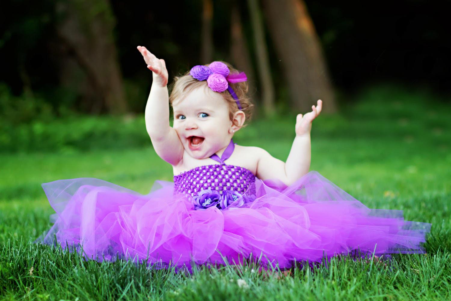 1500x1000 Cute Baby Girl Wallpaper