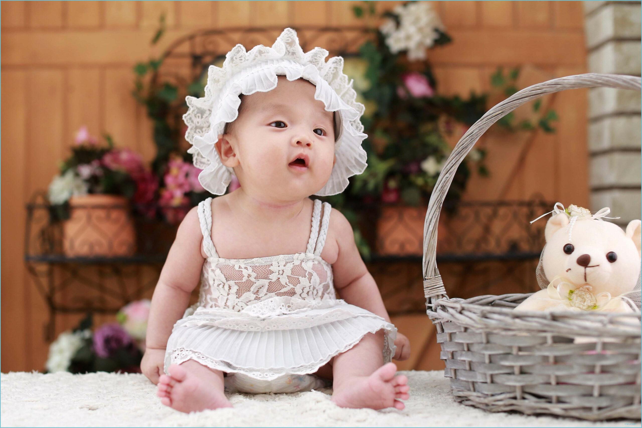 2560x1706 Lessons I've Learned From Cute Baby Girl Wallpaper