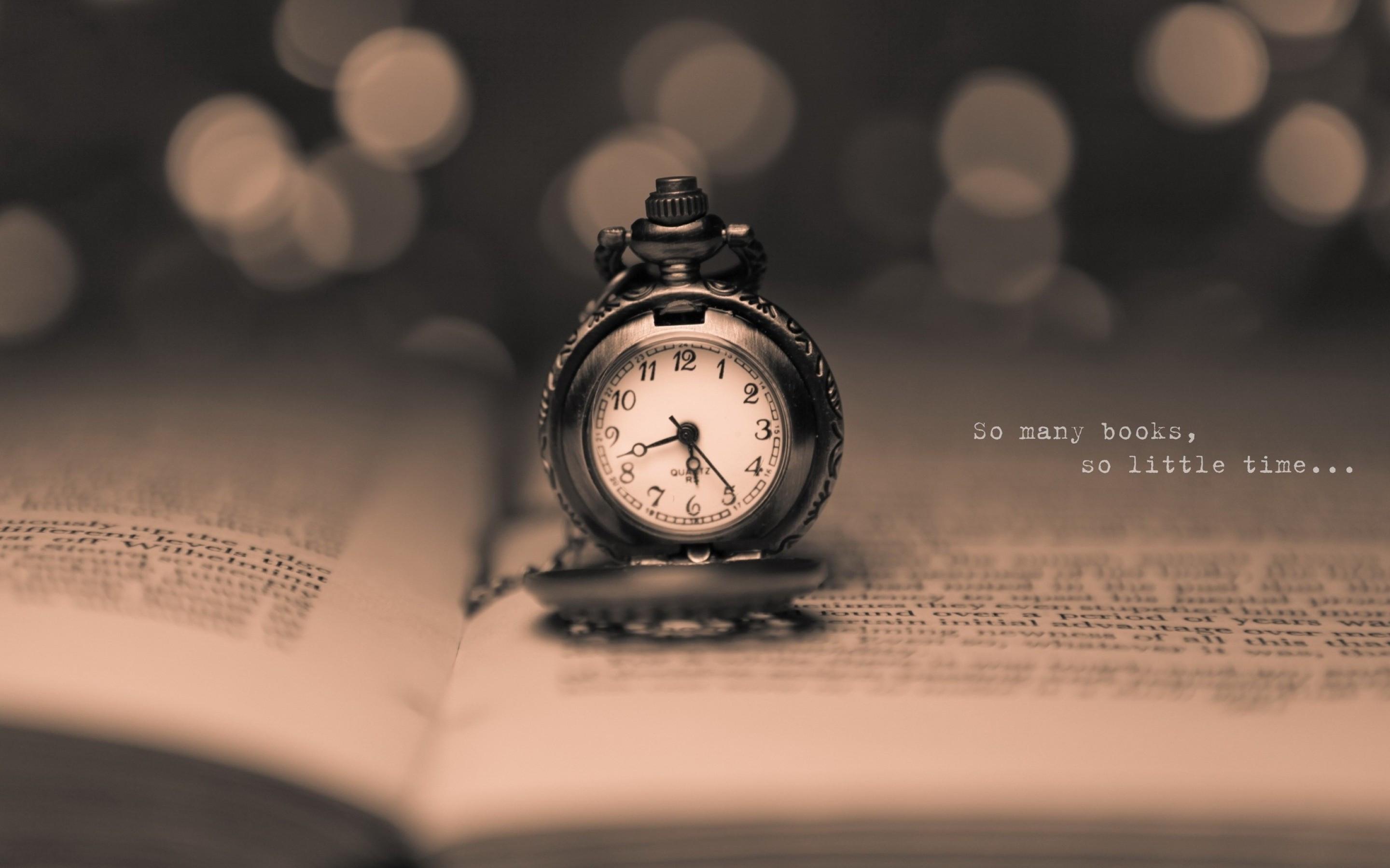 2880x1800 Download 2880x1800 So Many Books So Little Time, Clock, Bokeh Wallpaper for MacBook Pro 15 inch