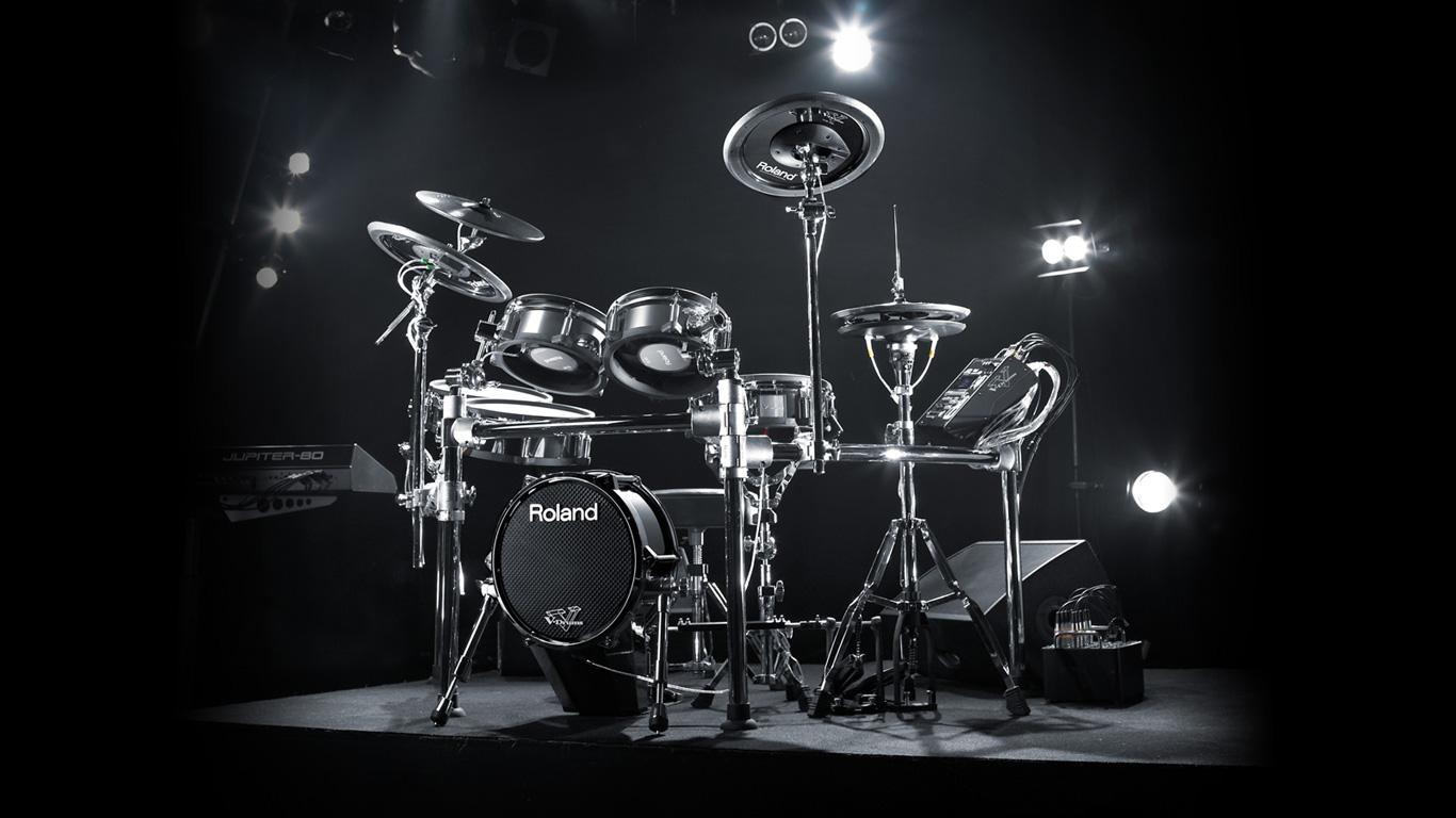 1366x768 Drum Set Wallpaper Free